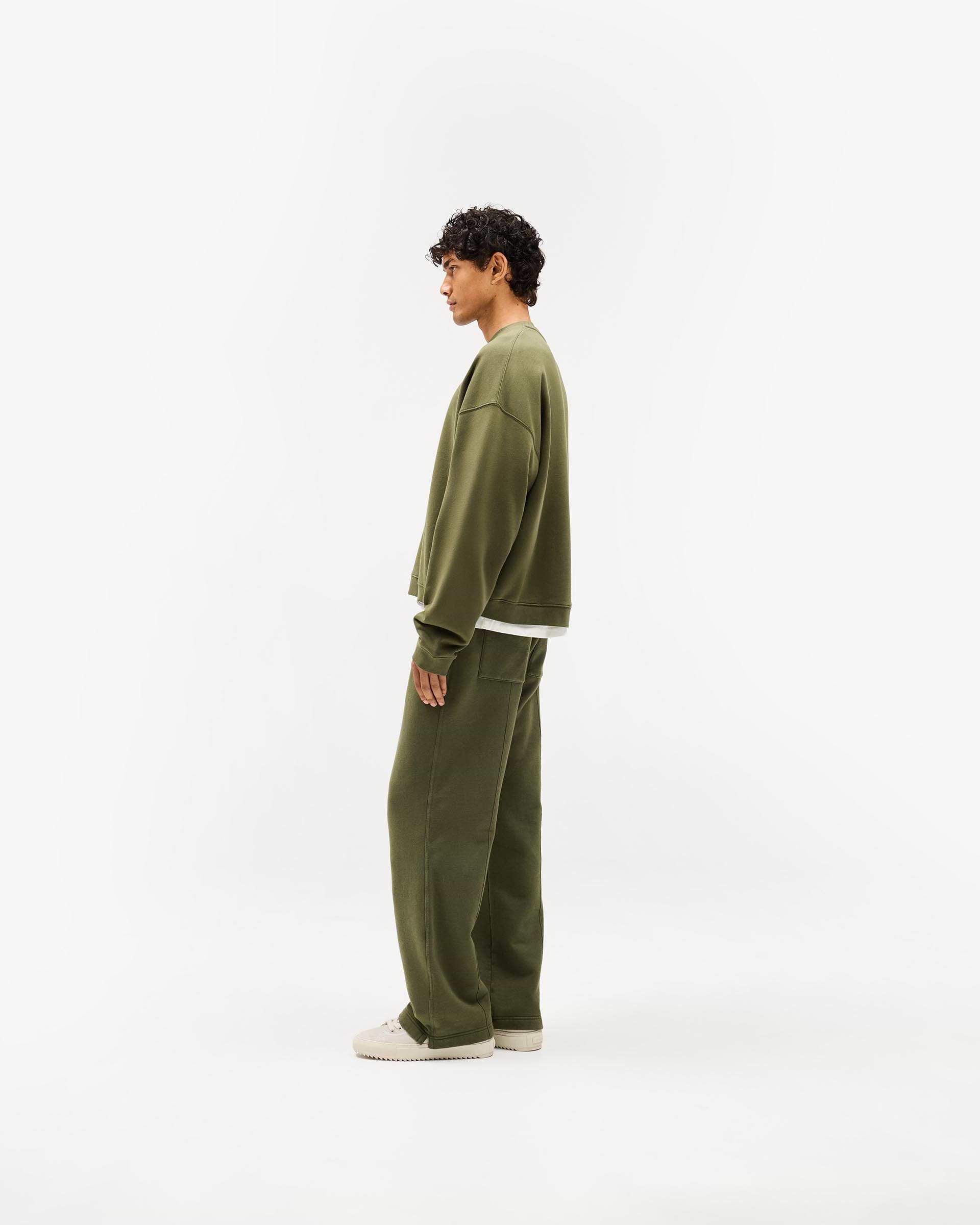 Initial Boxy Sweater - Army Green
