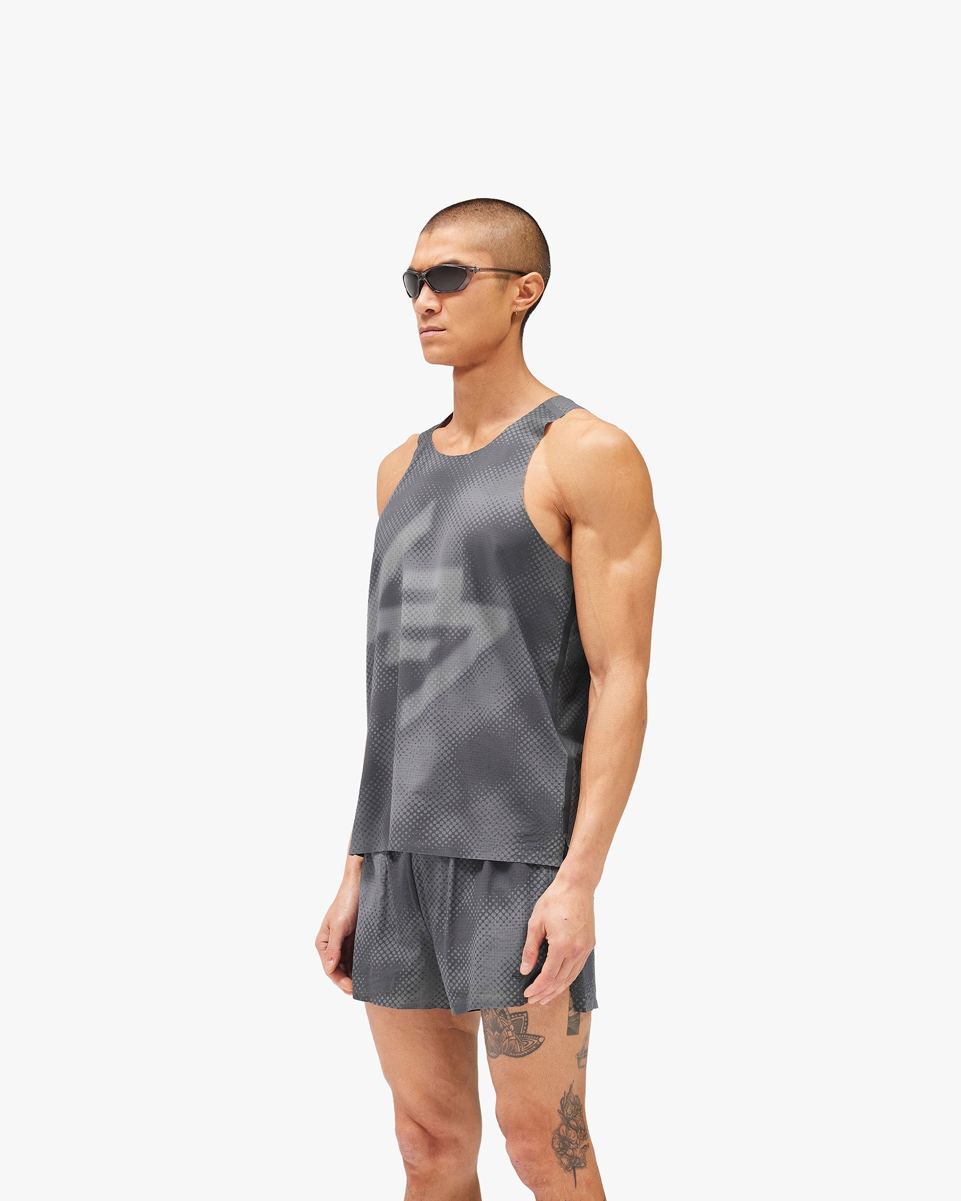 247 Ultra Singlet - Black Fade Out