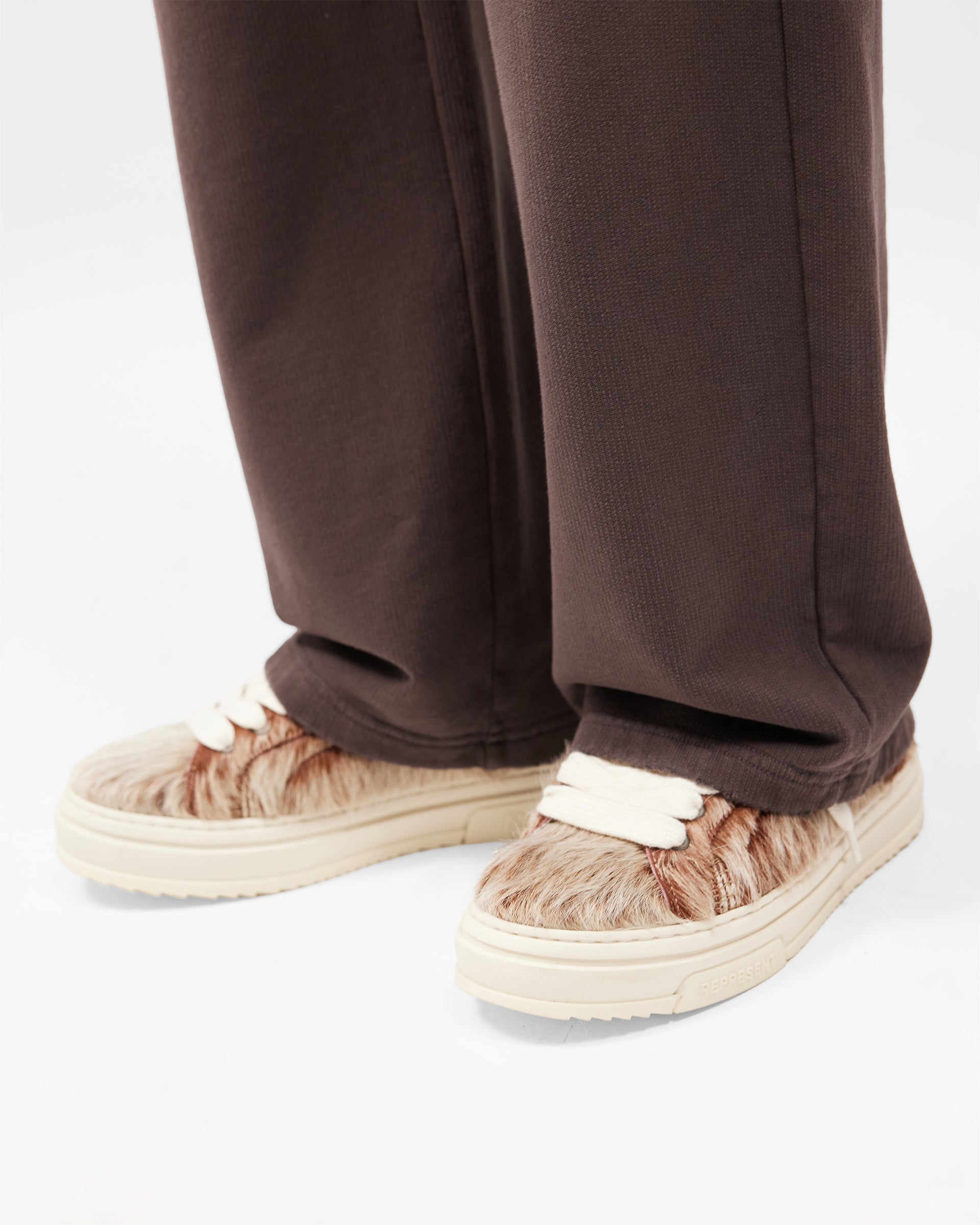 EngLAnd Sweatpant - Washed Brown