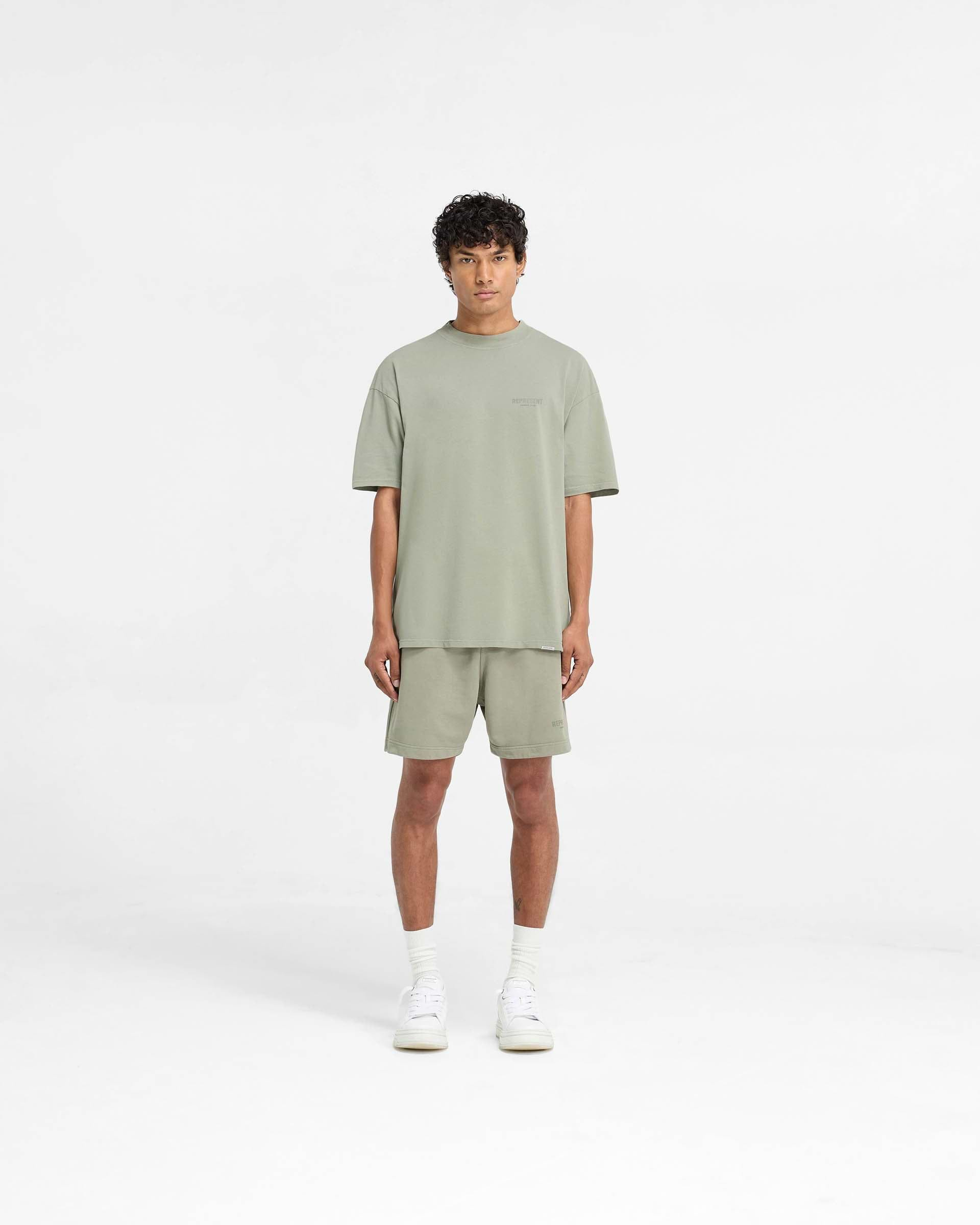 Represent Owners Club Shorts - Pastel Green