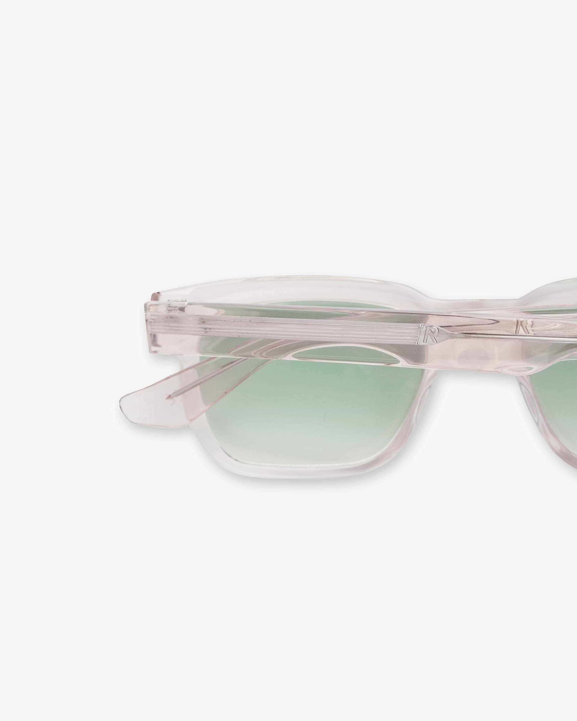 Represent Hamptons Sunglasses - Pink Transparent