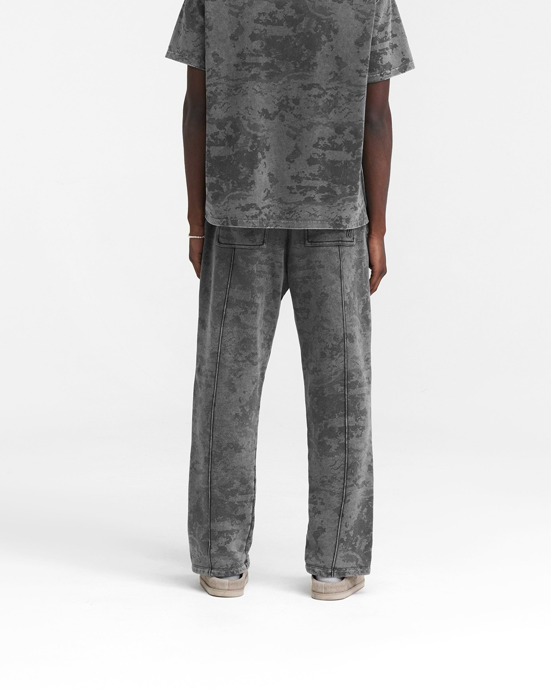 Heavyweight Initial Sweatpants - Fade Out Camo