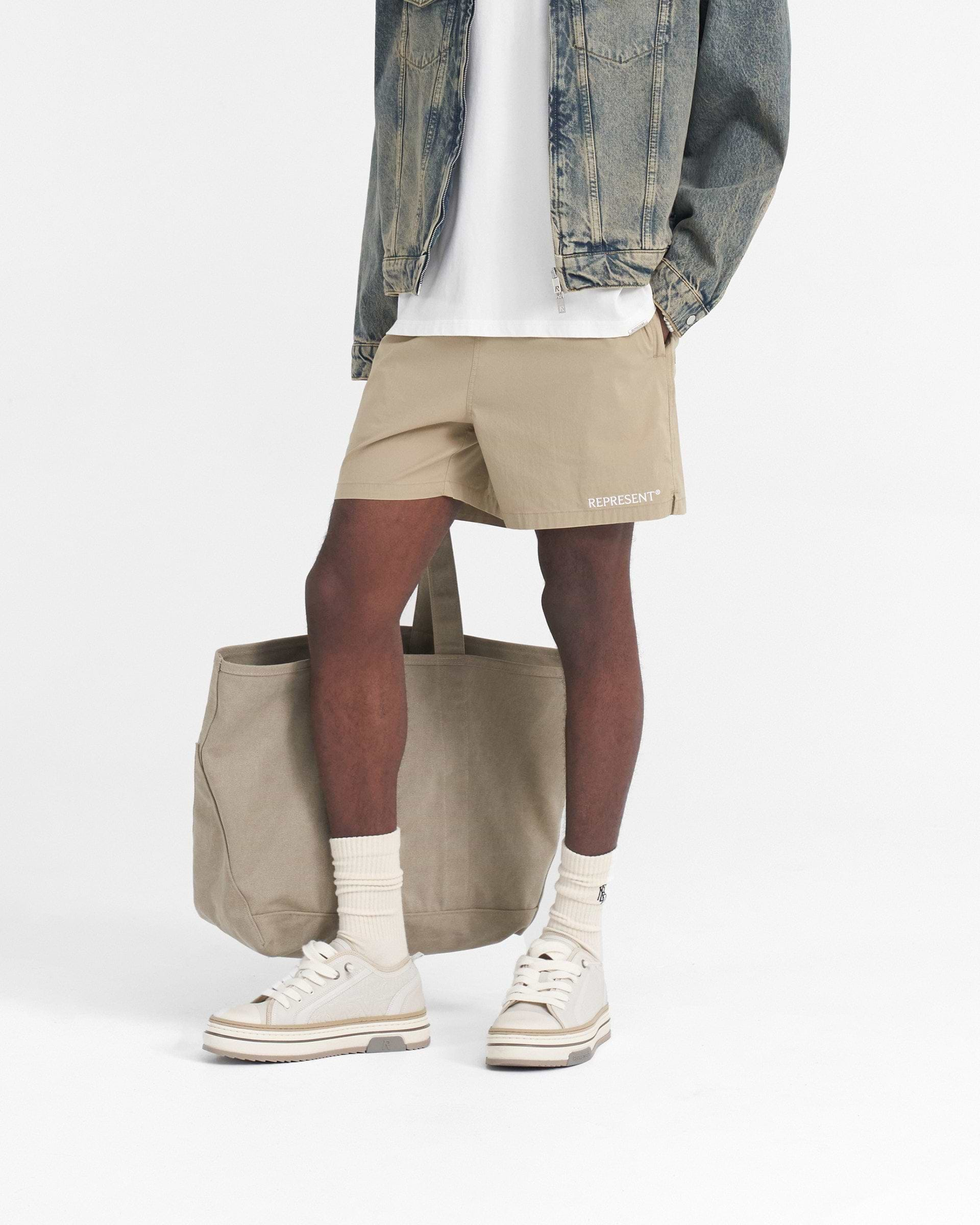 Represent Short - Washed Taupe