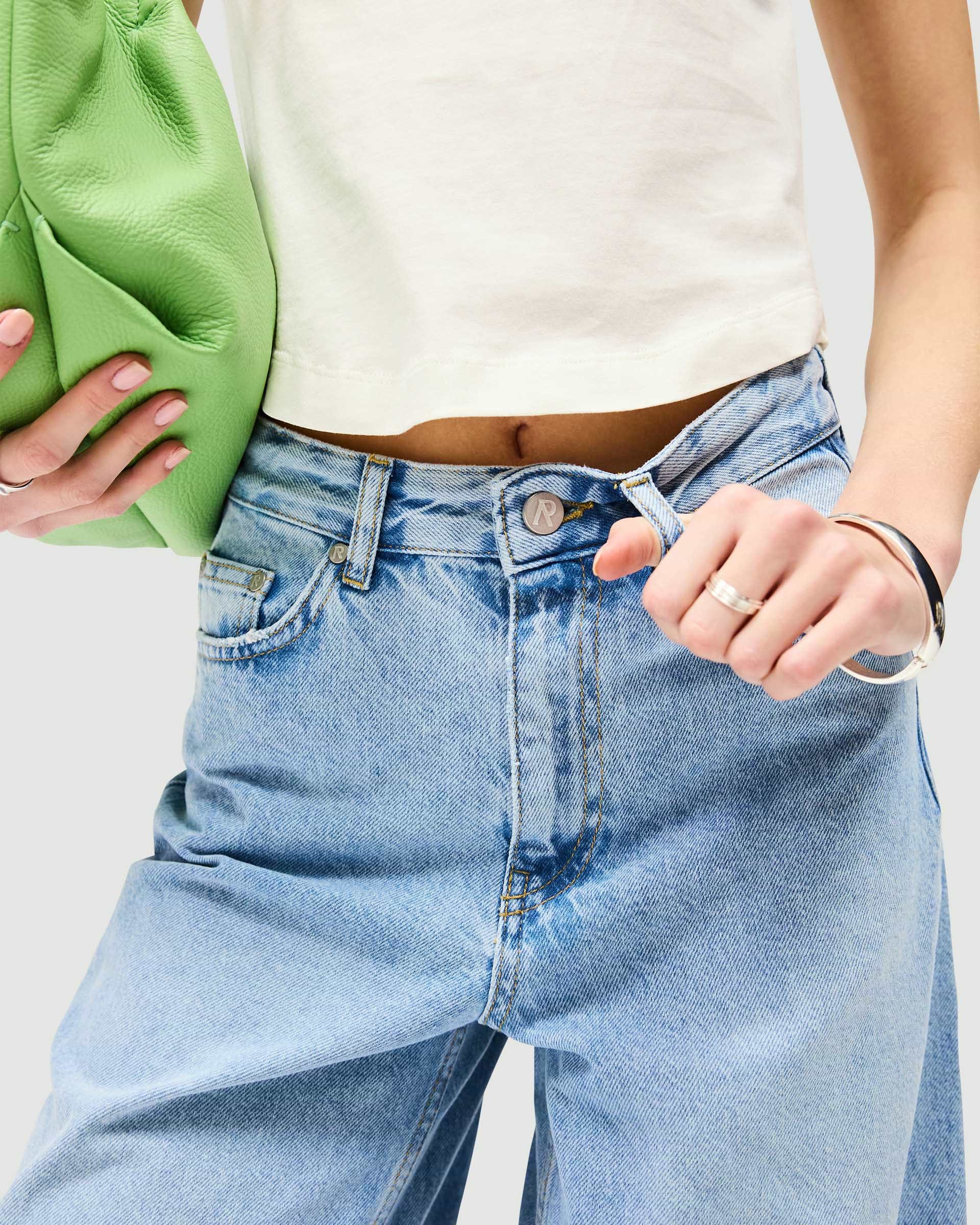 Mid Rise Wide Leg Jean - Washed Blue