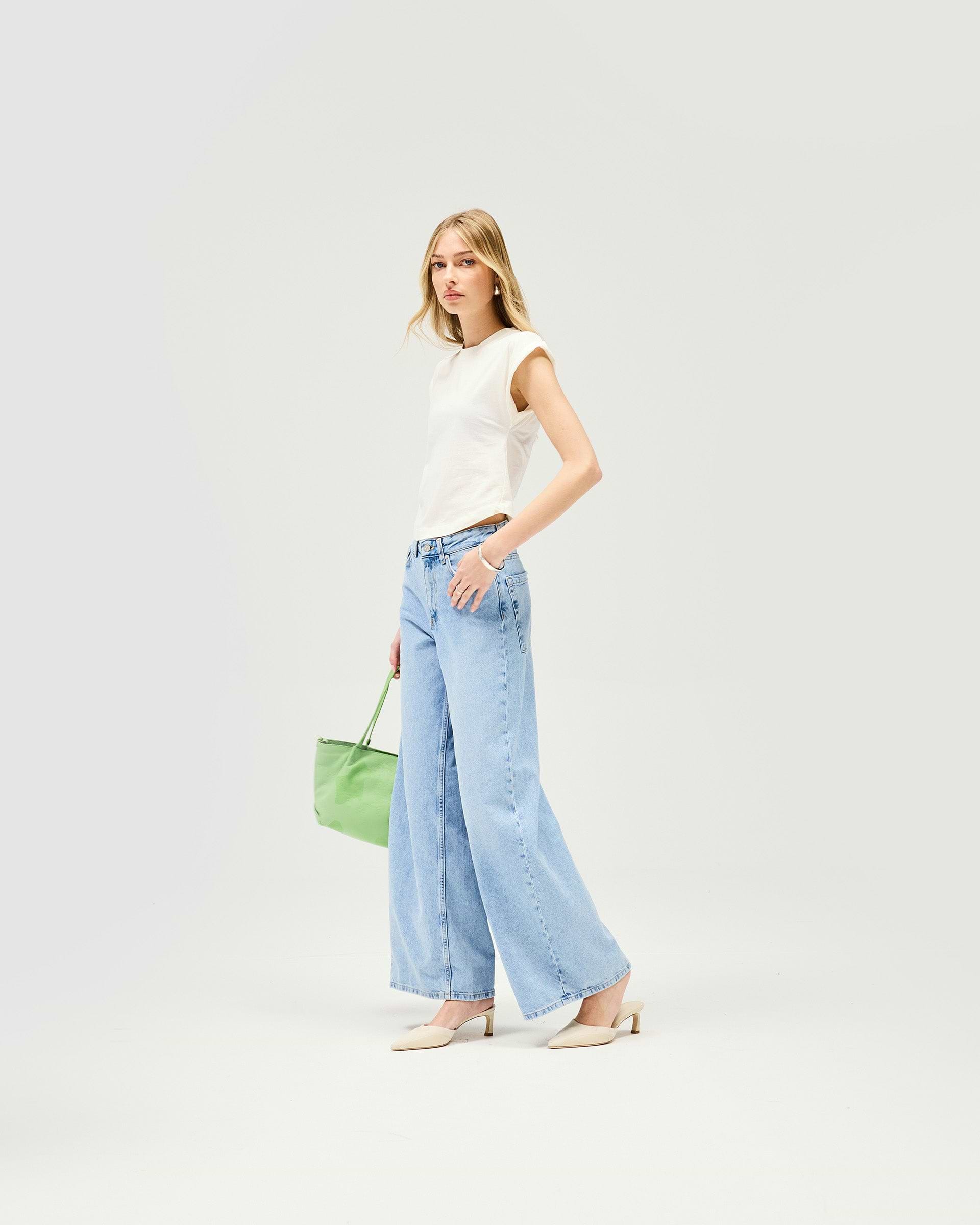 Mid Rise Wide Leg Jean - Washed Blue