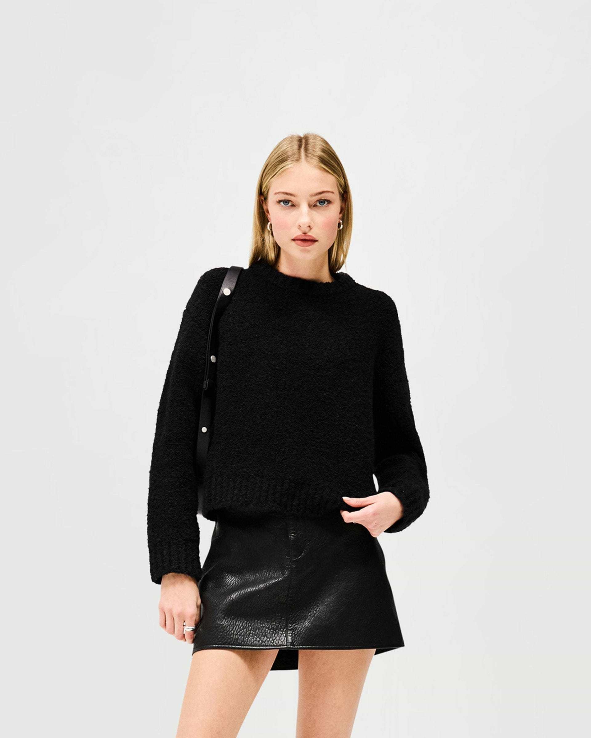 Spin Sweater - Jet Black