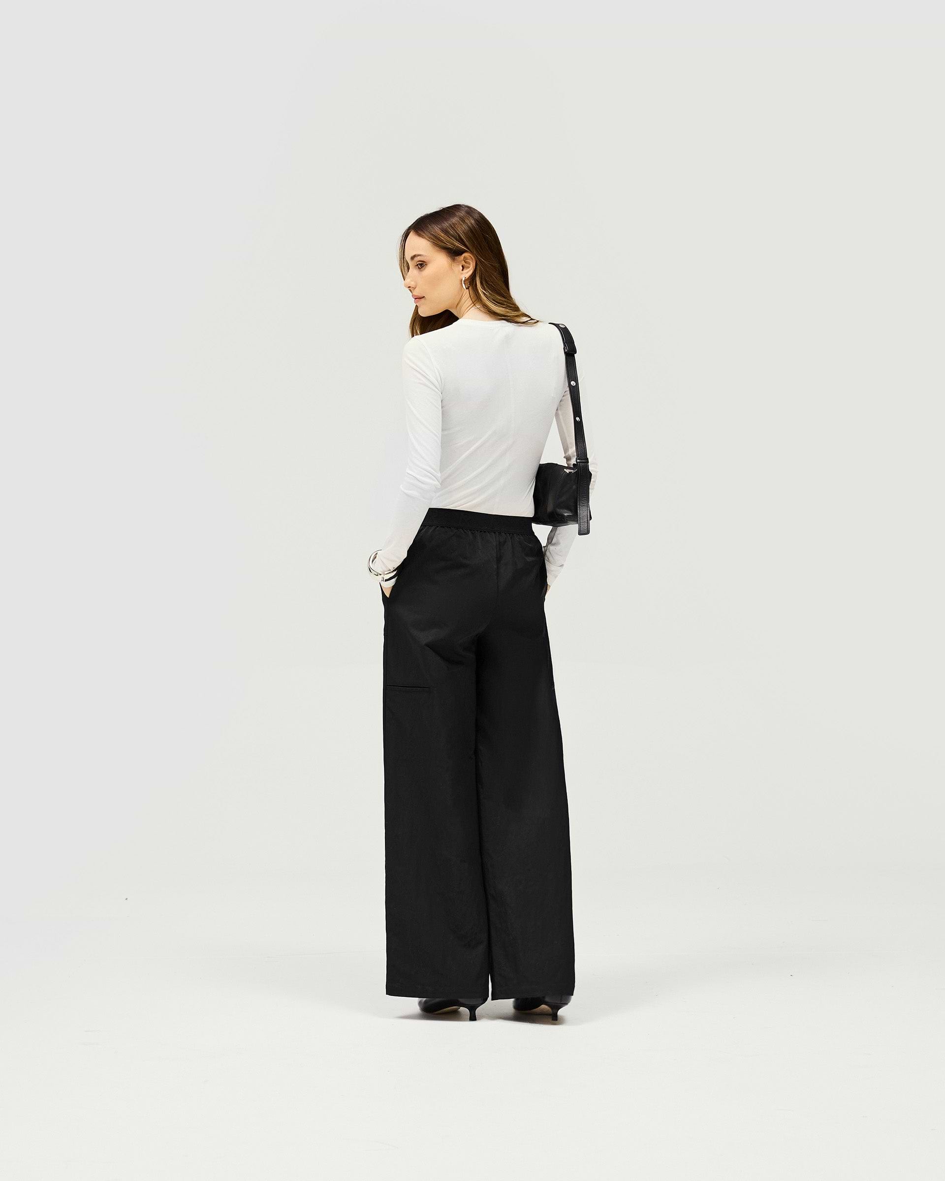 Subway Jogger - Jet Black