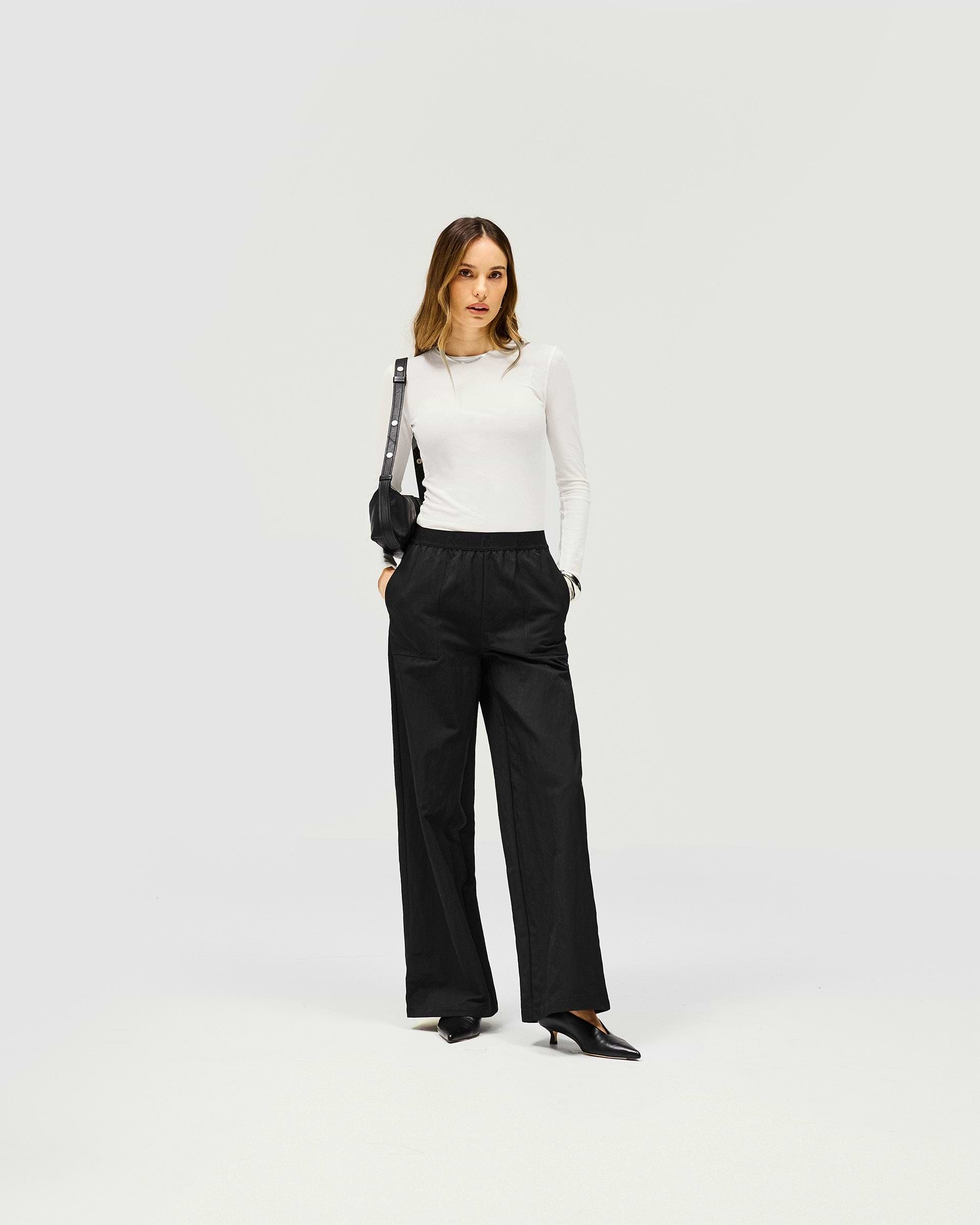 Subway Jogger - Jet Black