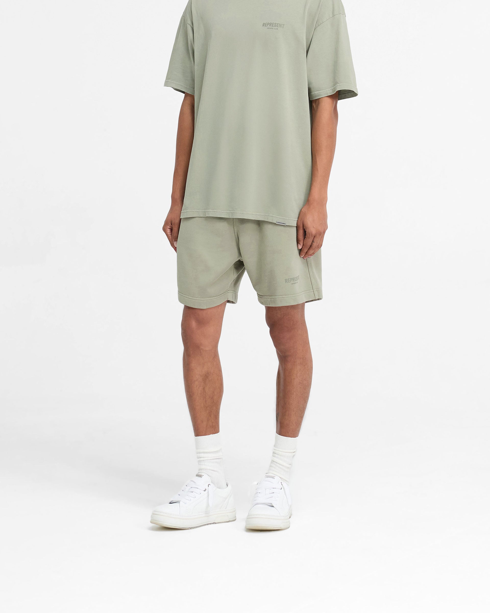 Represent Owners Club Shorts - Pastel Green