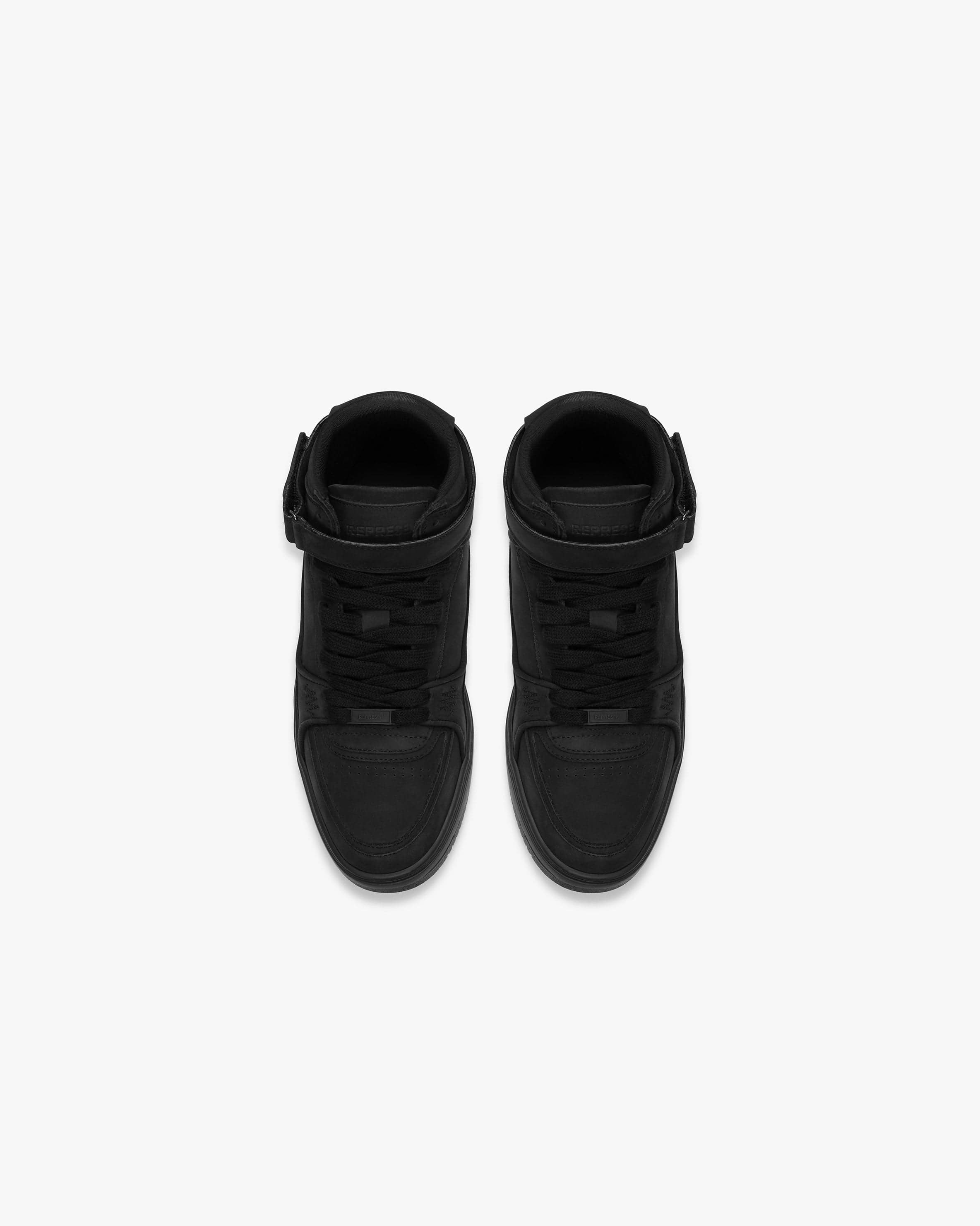 【関税込み】Represent ブラック Apex スニーカー Represent Apex Sneakers In Black - 55% Off | Editorialist