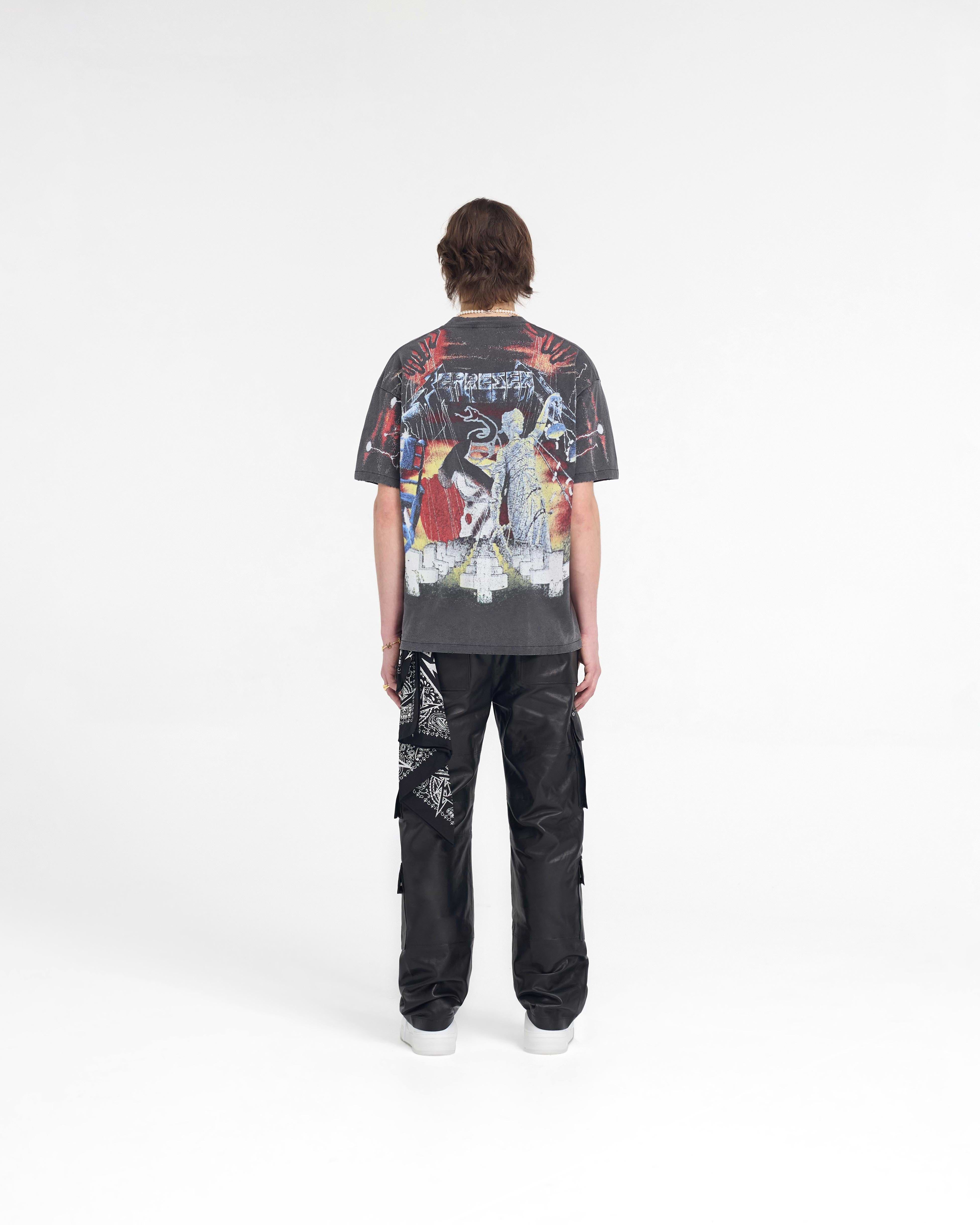 ★REPRESENT★メタリカ マスター オブ パーフェッツ Tシャツ Metallica Local Crew T-Shirt - Stained Black | REPRESENT