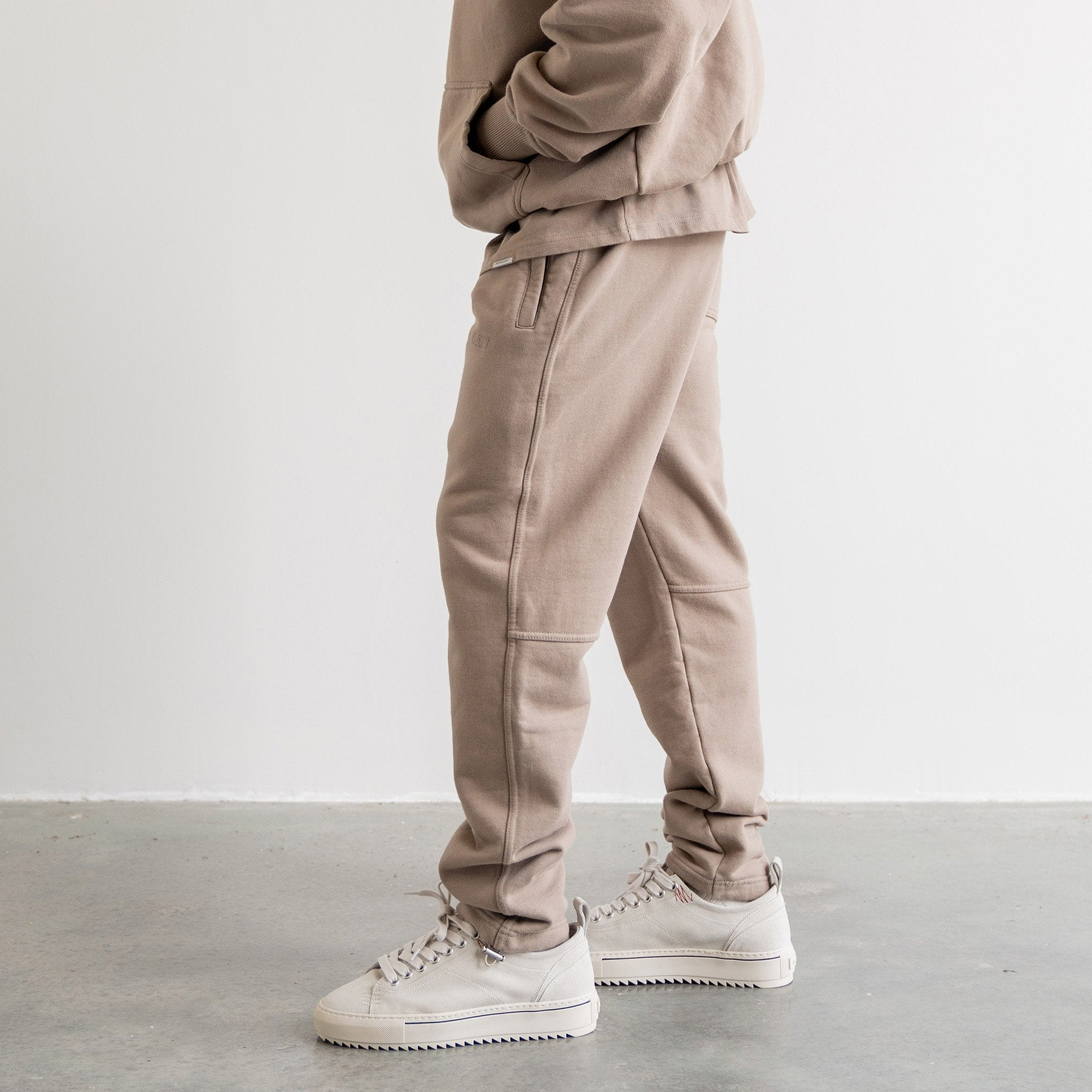 Blank Sweatpant - Taupe