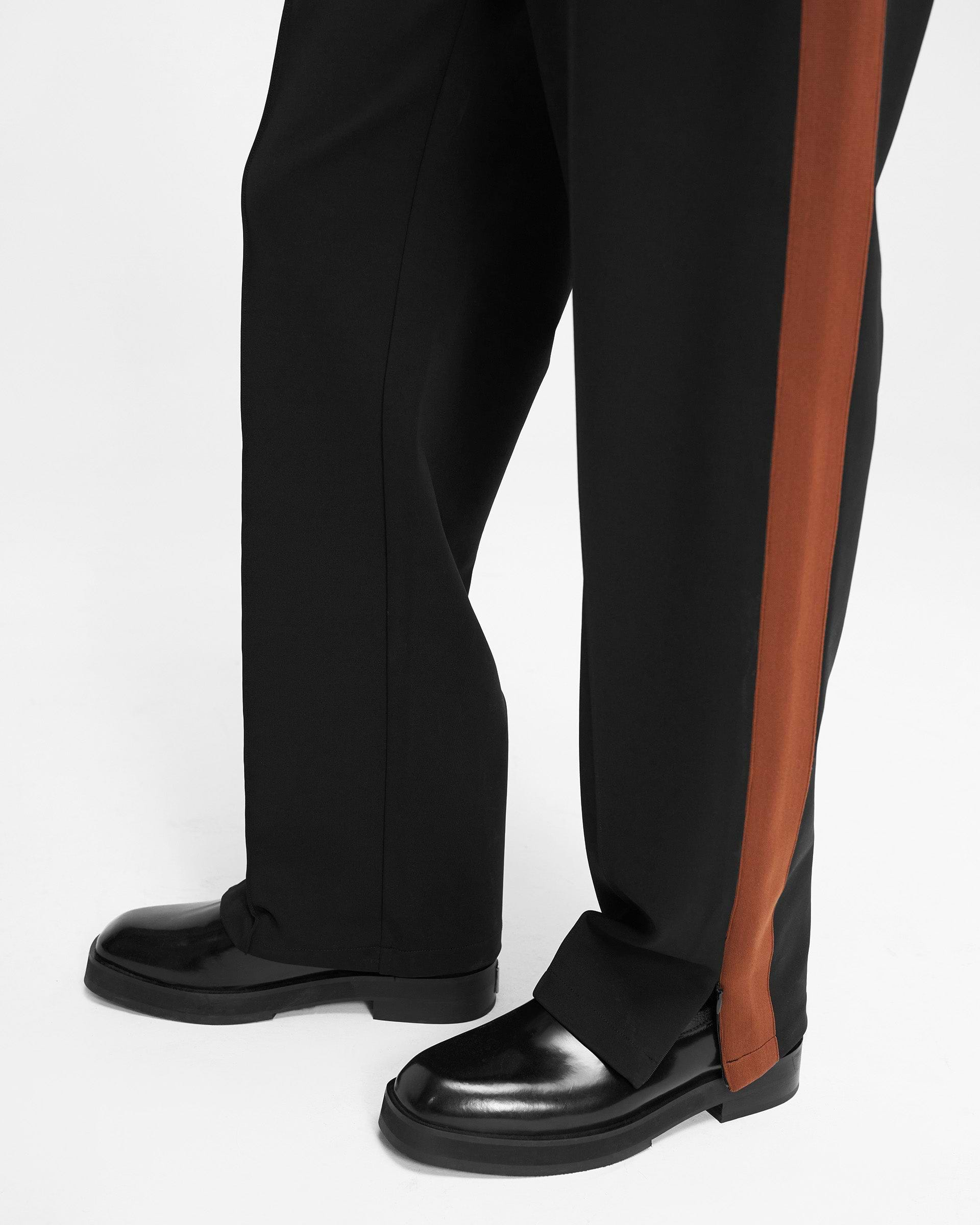 Initial Tracksuit Pant - Black