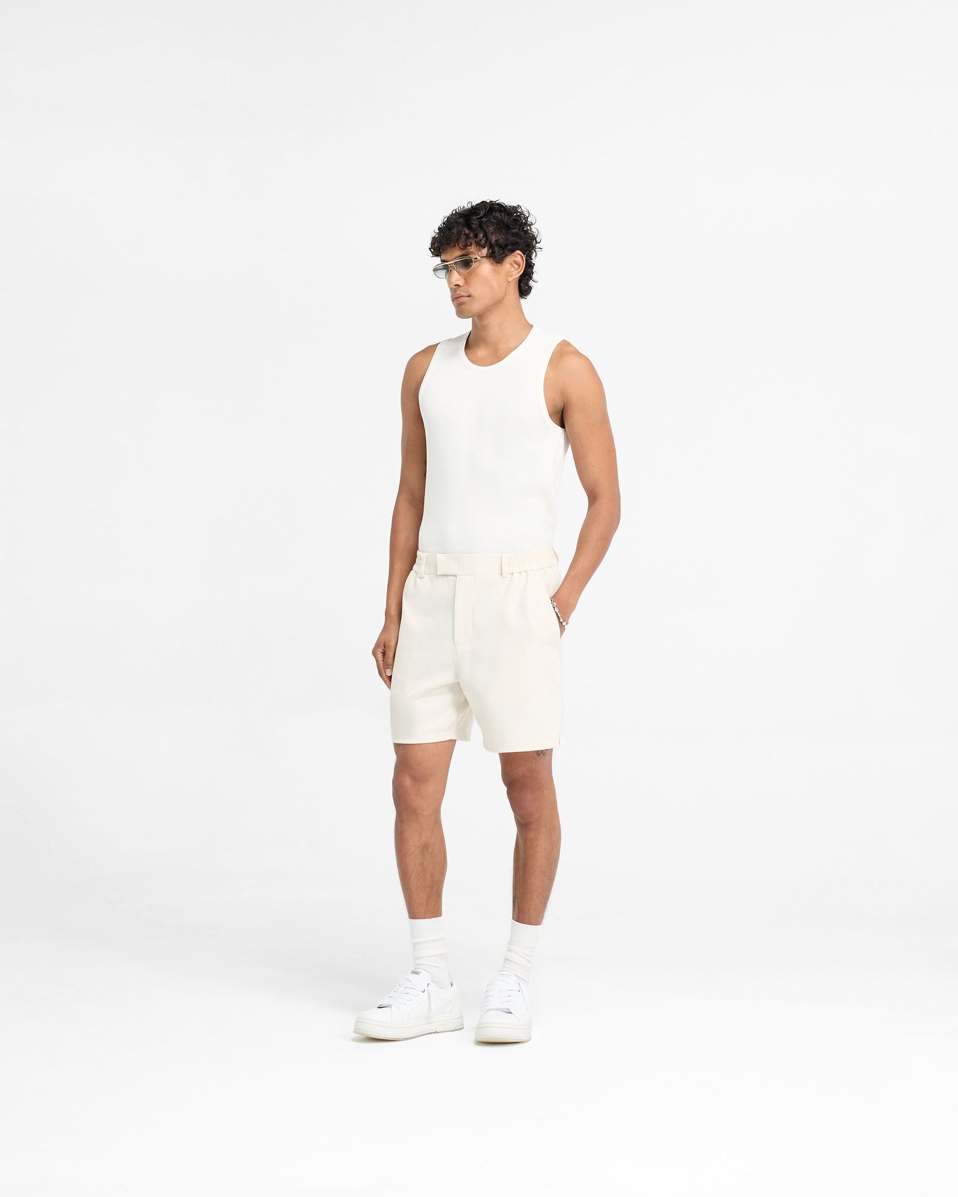 Logo Yacht Short - Antique White