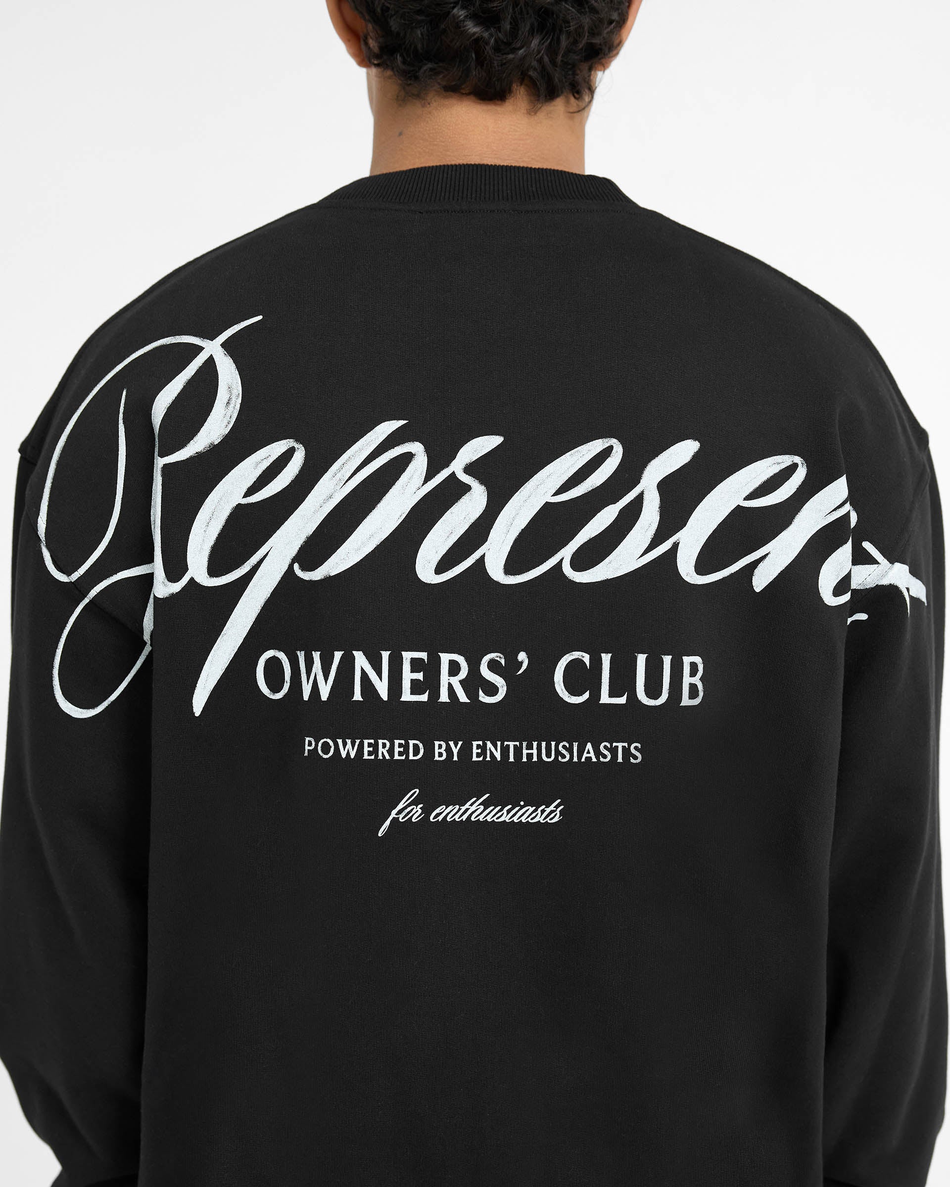 【REPRESENT】OWNERS CLUB SCRIPT スクリプト スウェット Represent Owners Club Script Hoodie | Black | FARFETCH