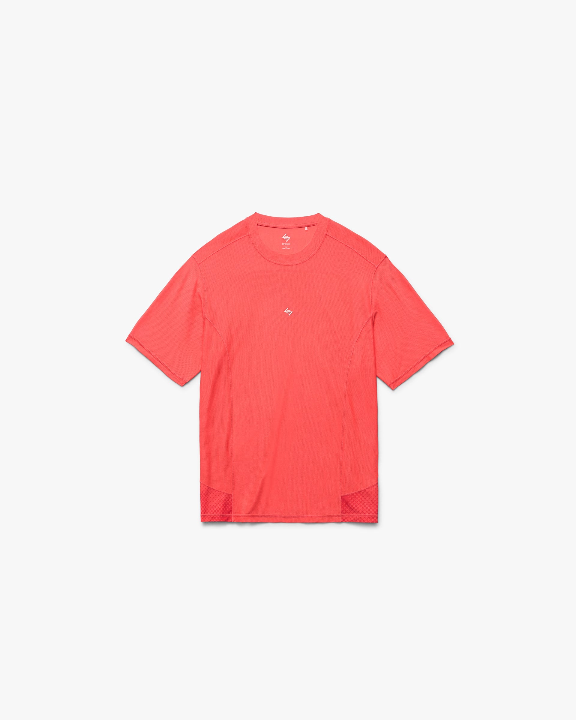 247_Hybrid_T-Shirt_-_Red_Fade_Out_01.jpg