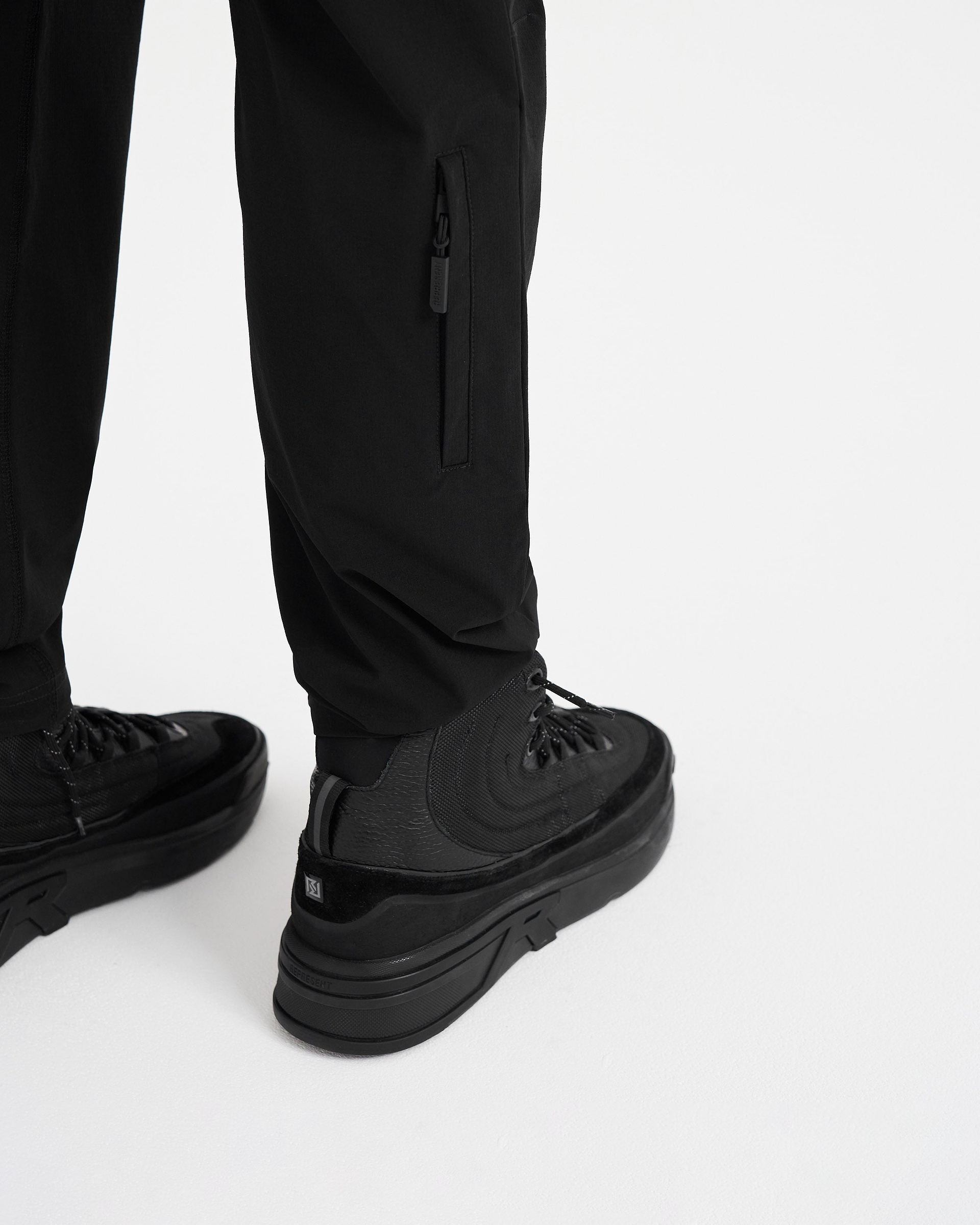 247 Hiking Pant - Black
