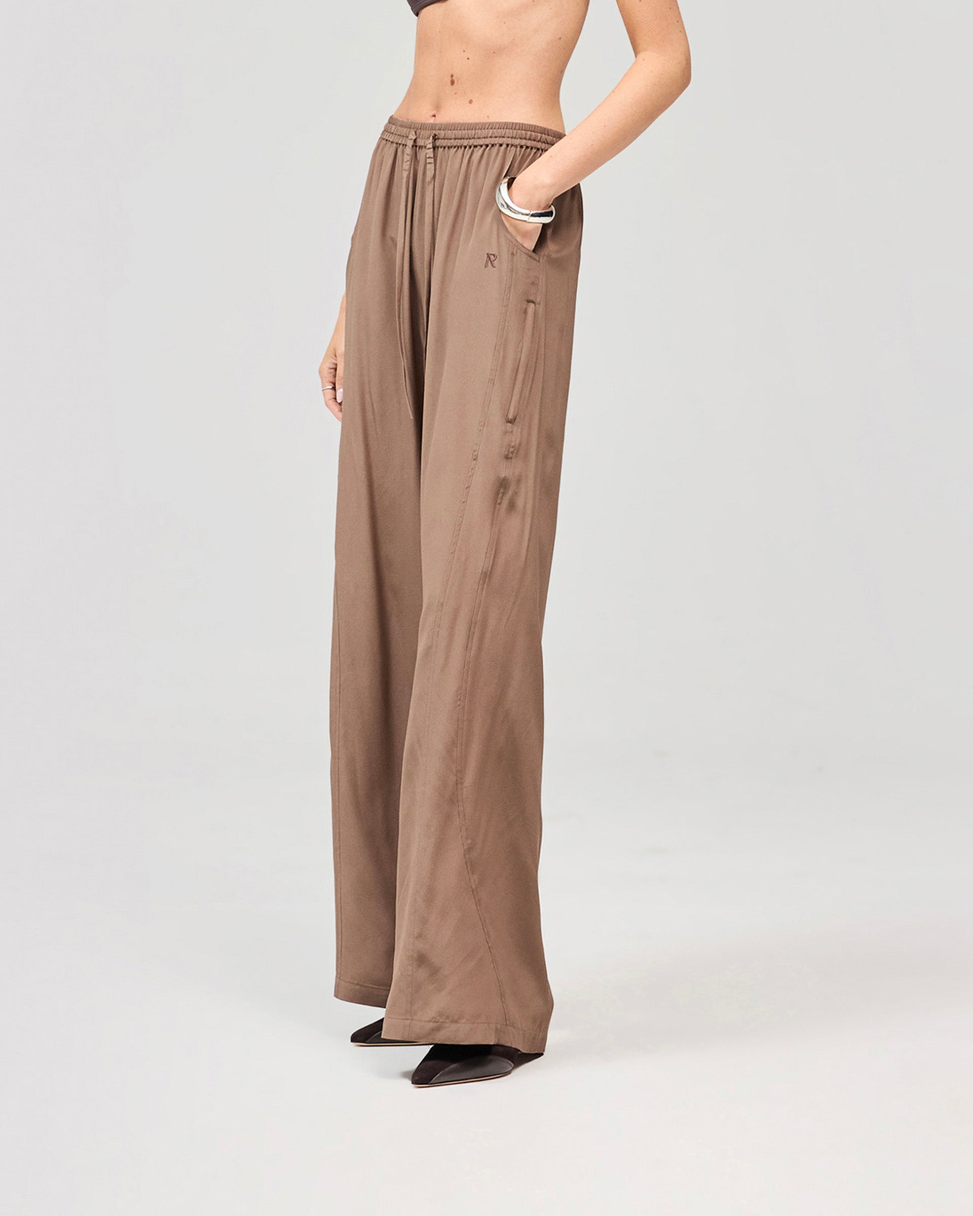 Mirage Silk Jogger - Coffee Quartz