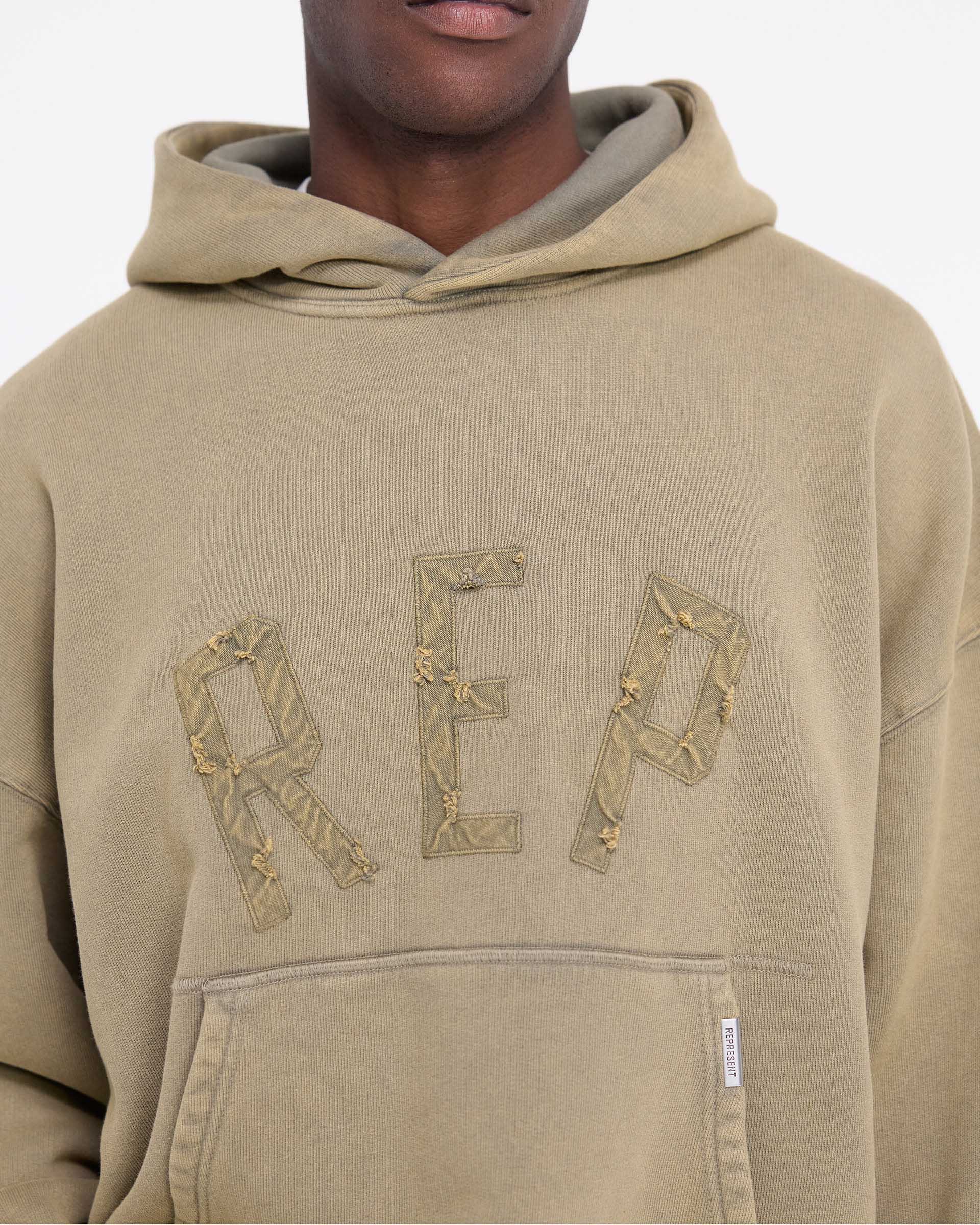 Rep Applique Hoodie | Fawn | REPRESENT
