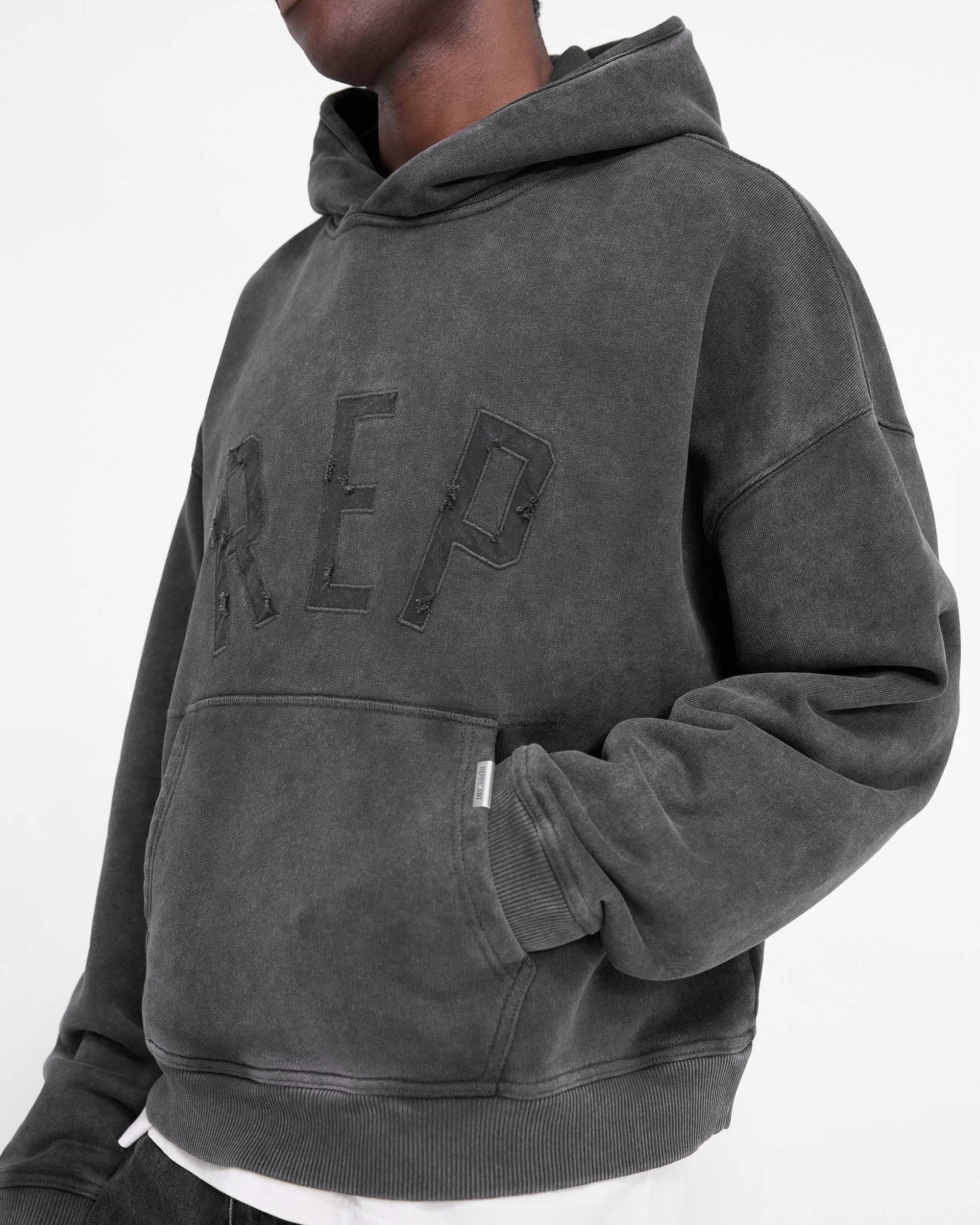 パーカー・フーディ REPRESENT FW24 \"REP APPLIQUE\" SWEATSHIRT (MLM4256 003) Represent Black 100% Cotton Sweatshirt FW24 Men's – LOZURI®