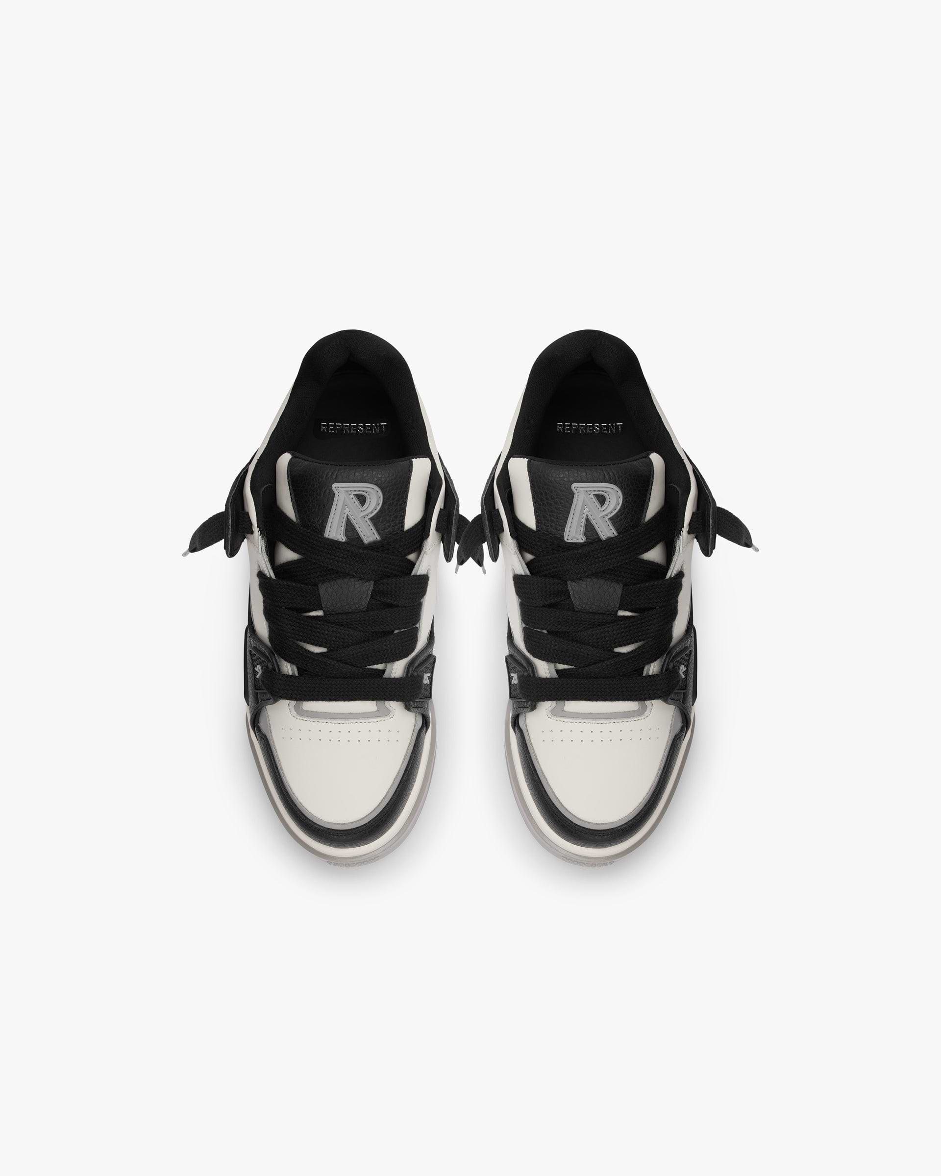 Studio Sneaker - Black Vintage White