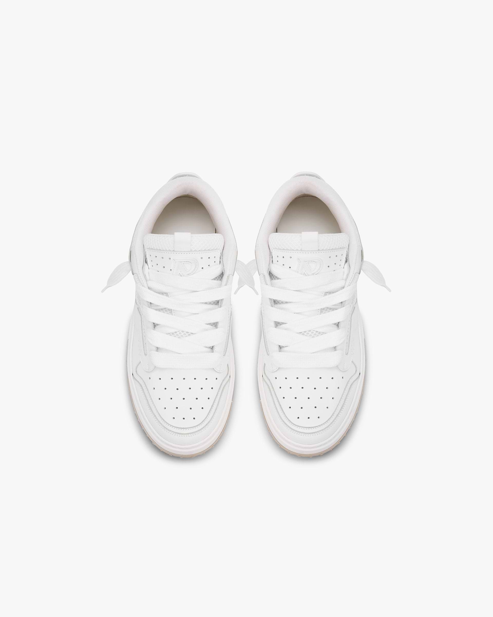 Flat White & Gum Reptor 2 | REPRESENT Flat White & Gum Reptor 2 | REPRESENT
