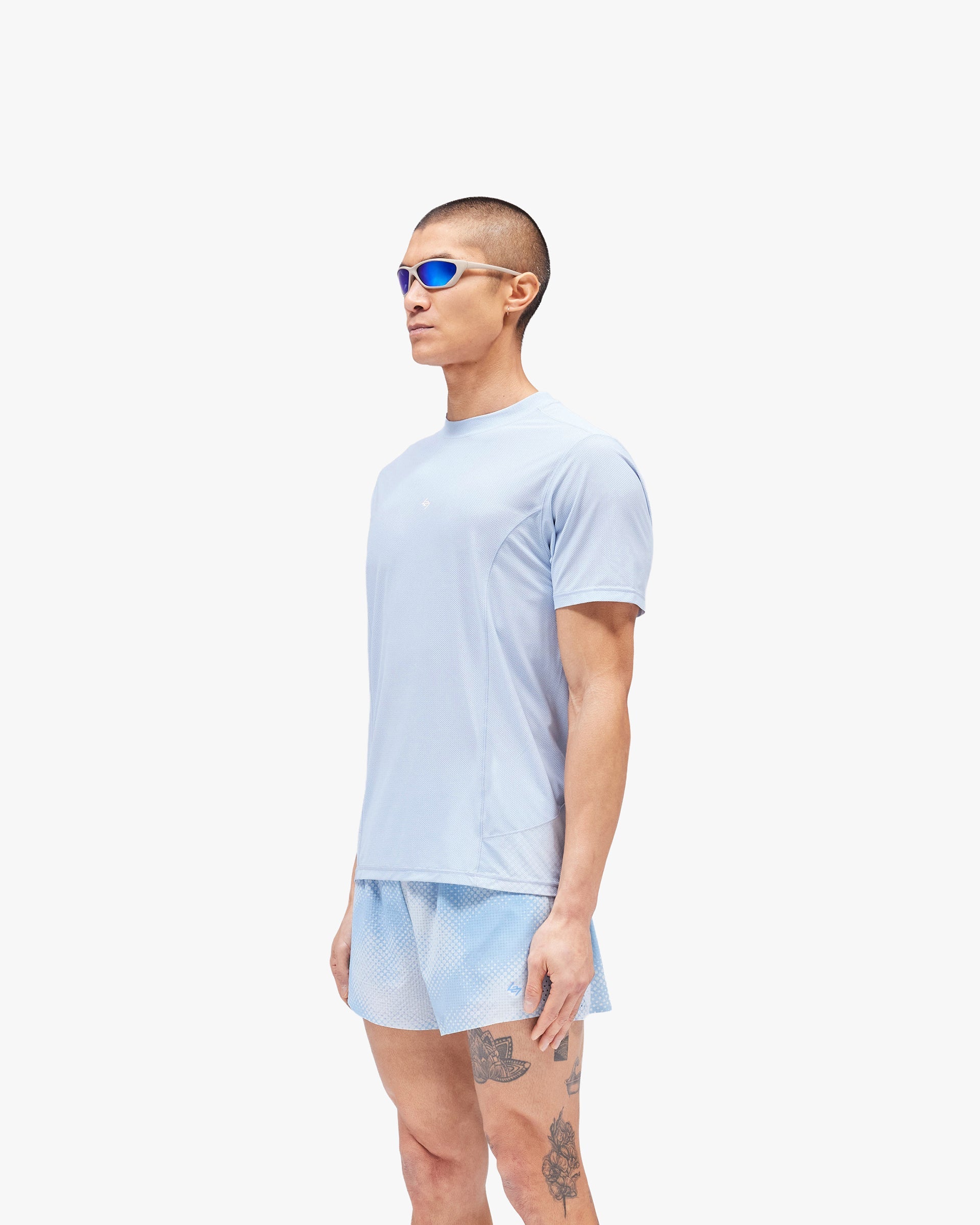 247_Hybrid_T-Shirt_-_Glacier_Fade_Out_04.jpg