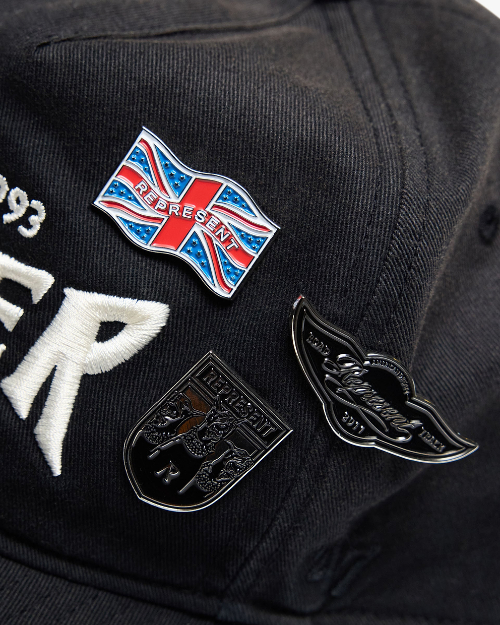 Pin Badges Multi | Accessories SS26 | REPRESENT