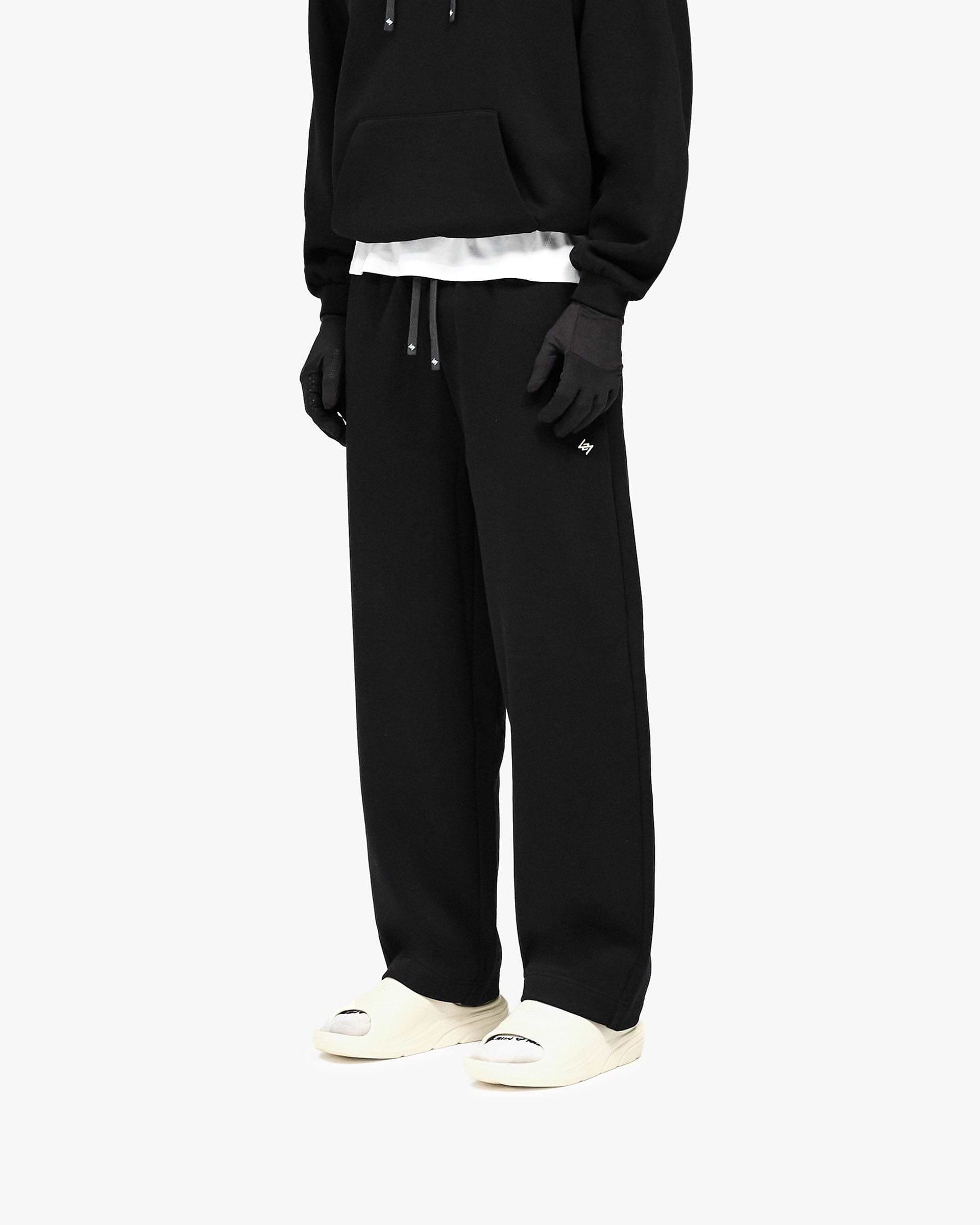 247 DNA Straight Leg Sweatpant - Jet Black