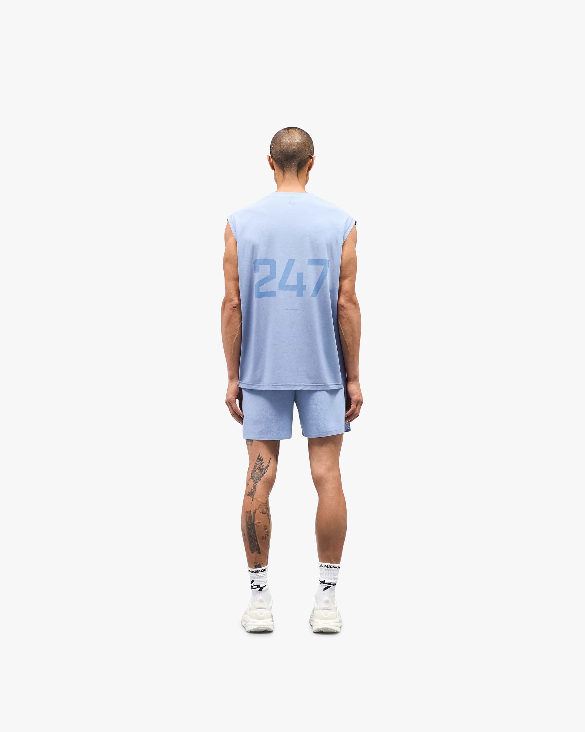 247_Oversized_Tank_-_Dusk_07.jpg