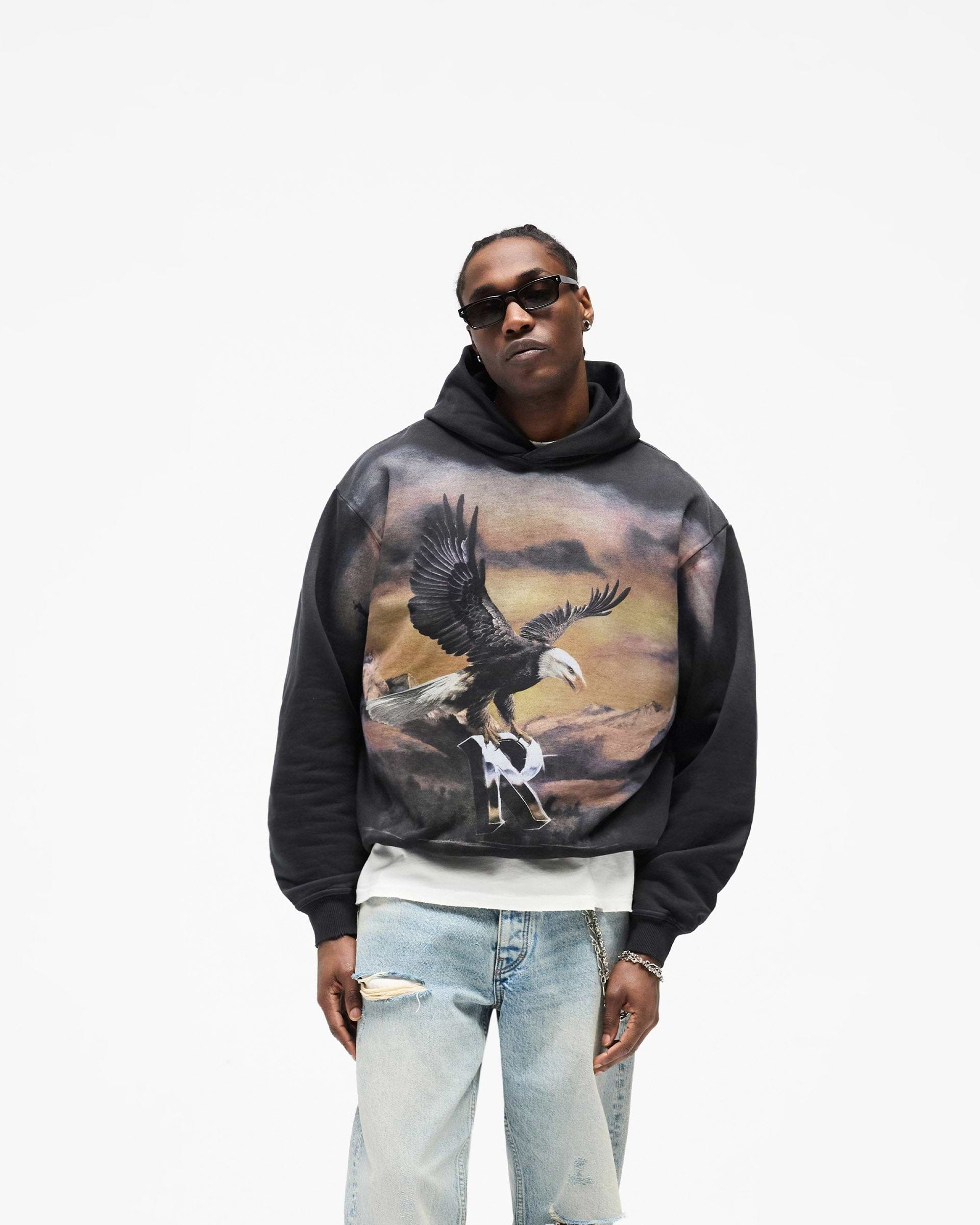 Chrome_Flight_Hoodie_-_Stained_Black_03.jpg