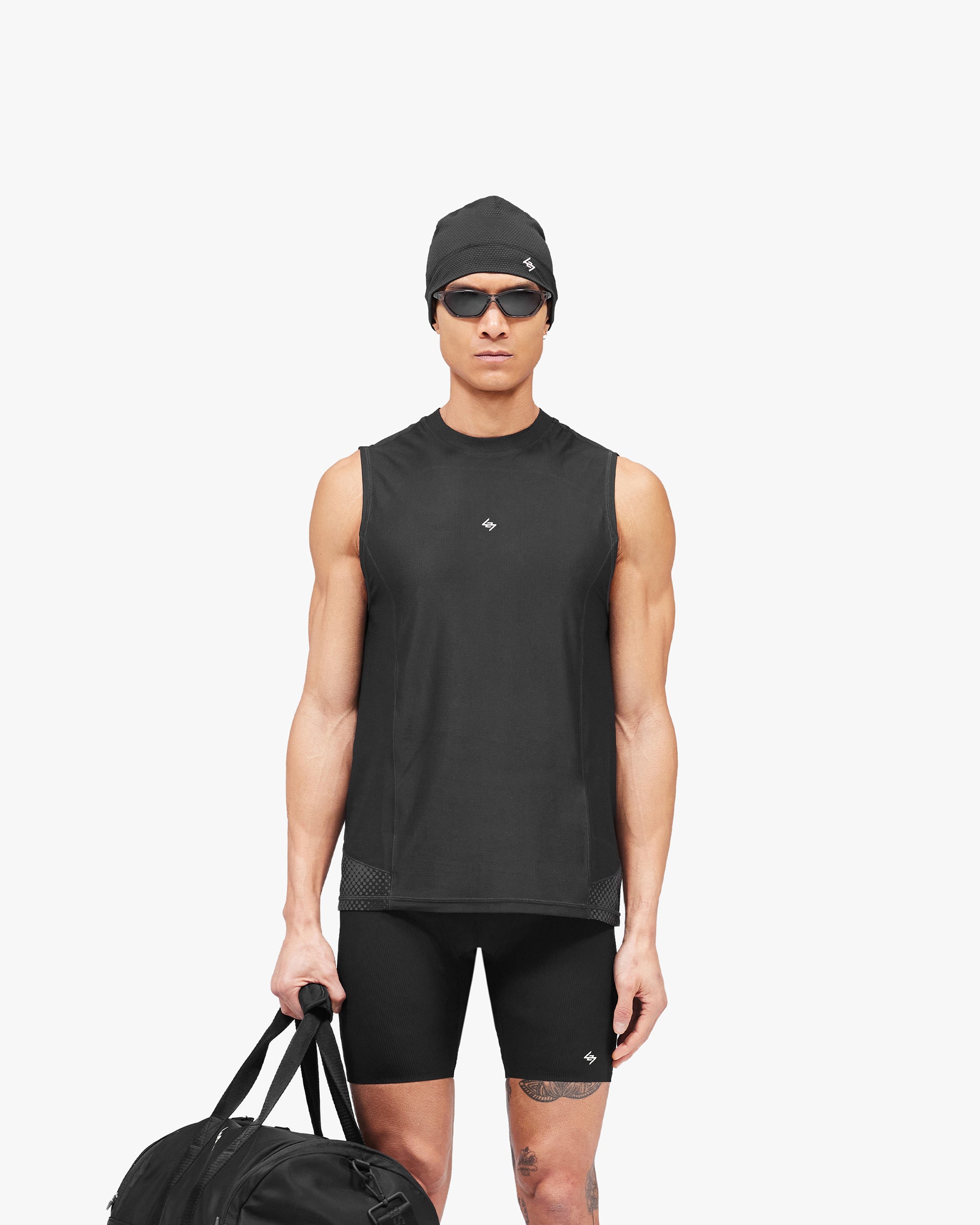 247 Hybrid Tank - Black Fade Out