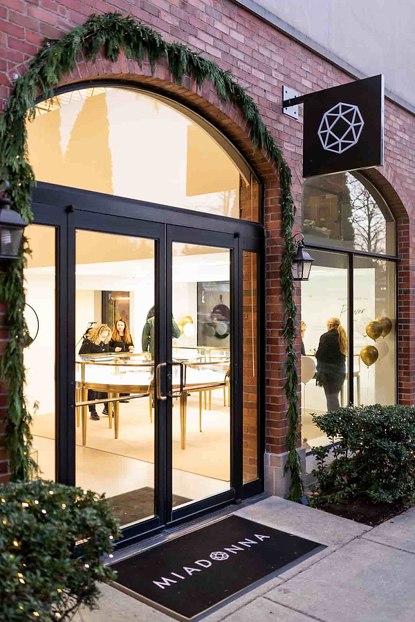MiaDonna New Retail Store Grand Opening Event