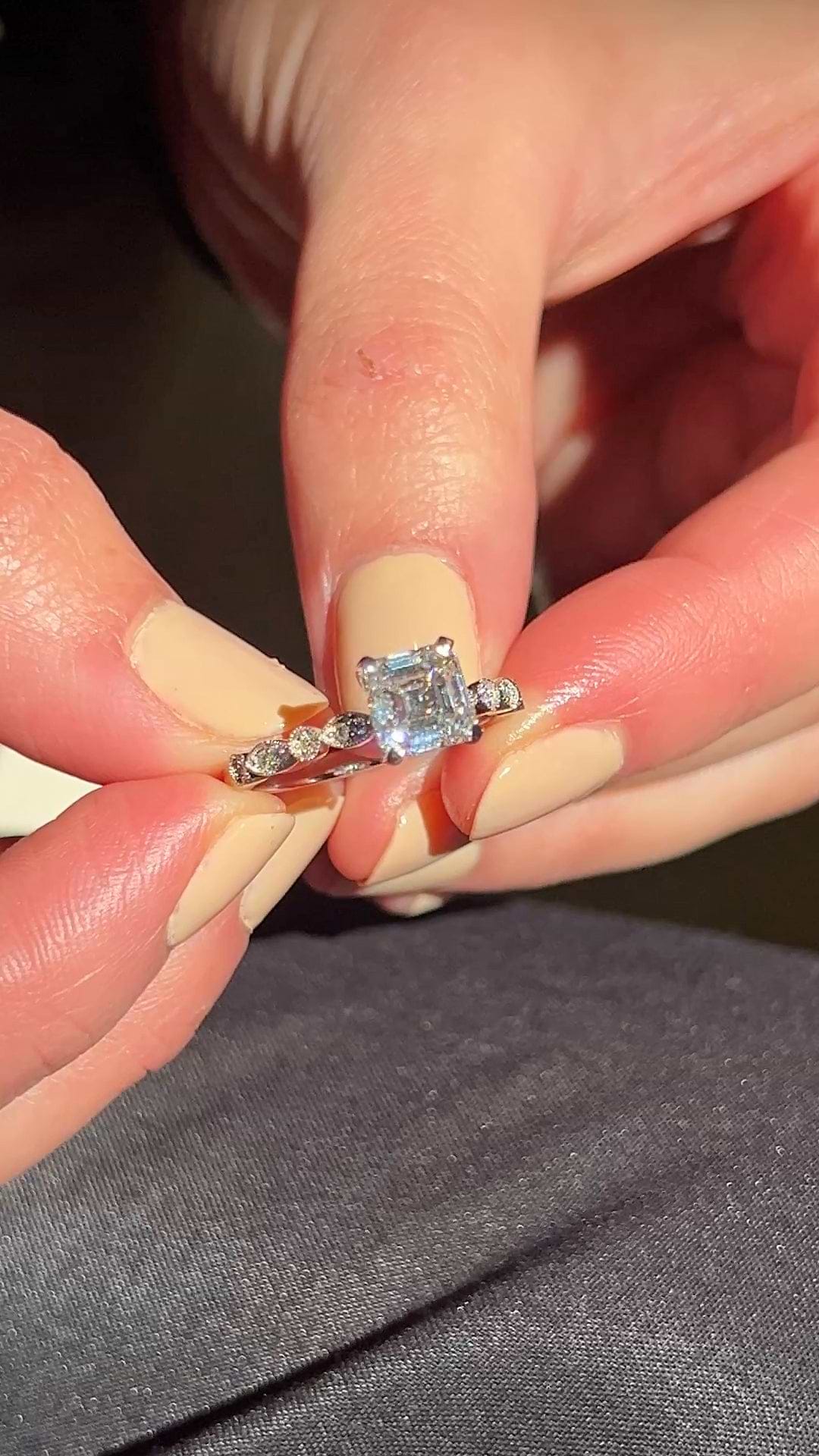 Asscher Cut Ring in White Gold