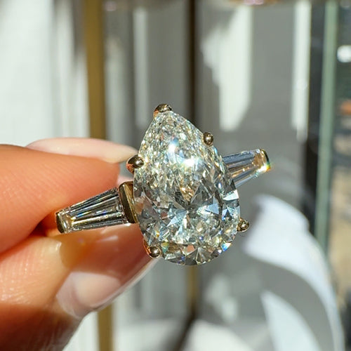 Chorus Three Stone Ring