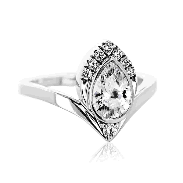 Ophelia Vintage Engagement Ring
