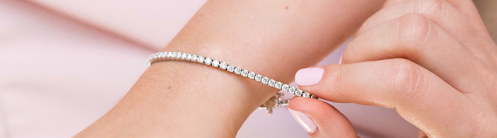 Our Favorite Conflict-Free Accessories This Spring