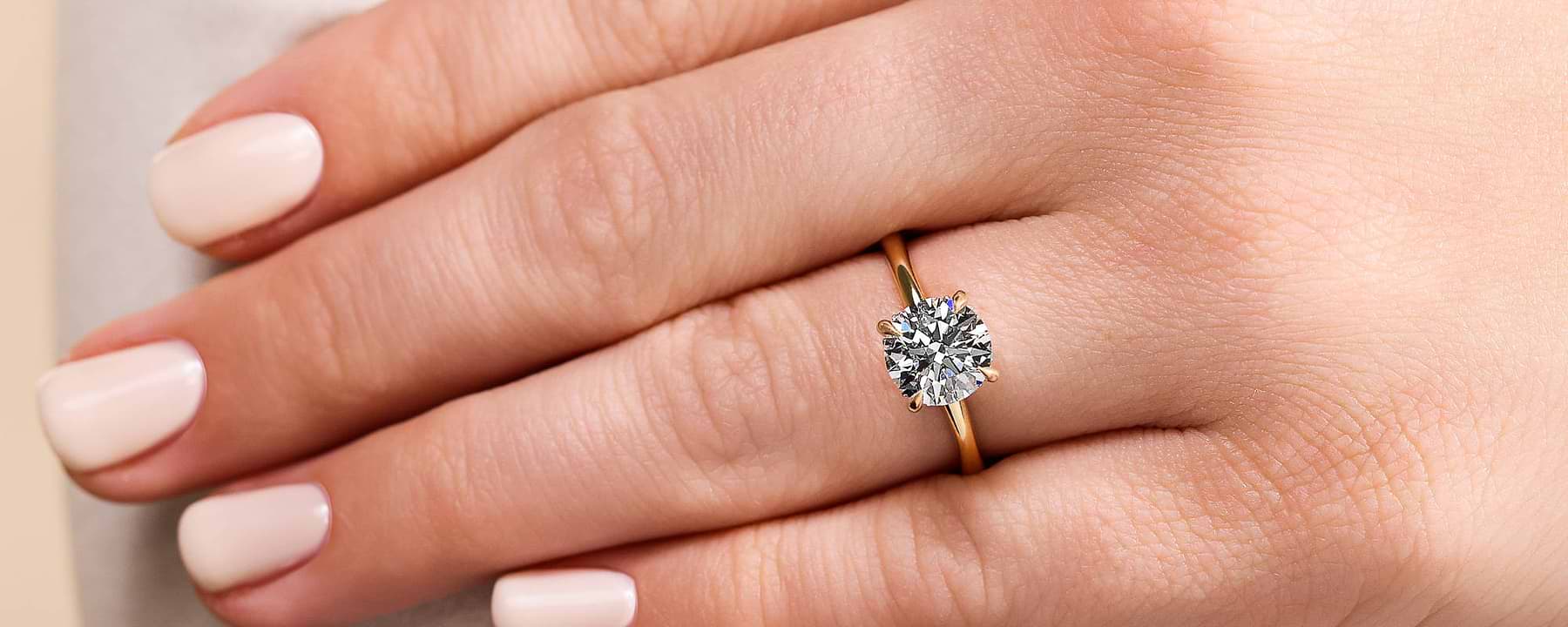 Best Pre-Styled Engagement Rings: Elegant & Ready-to-Wear