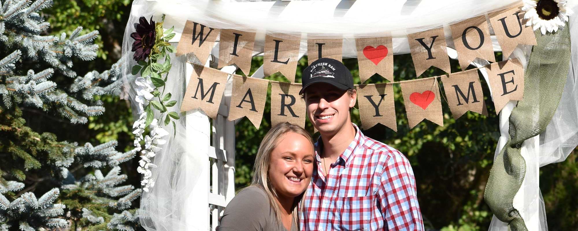 Featured Couple: Meet Trent and Haili!