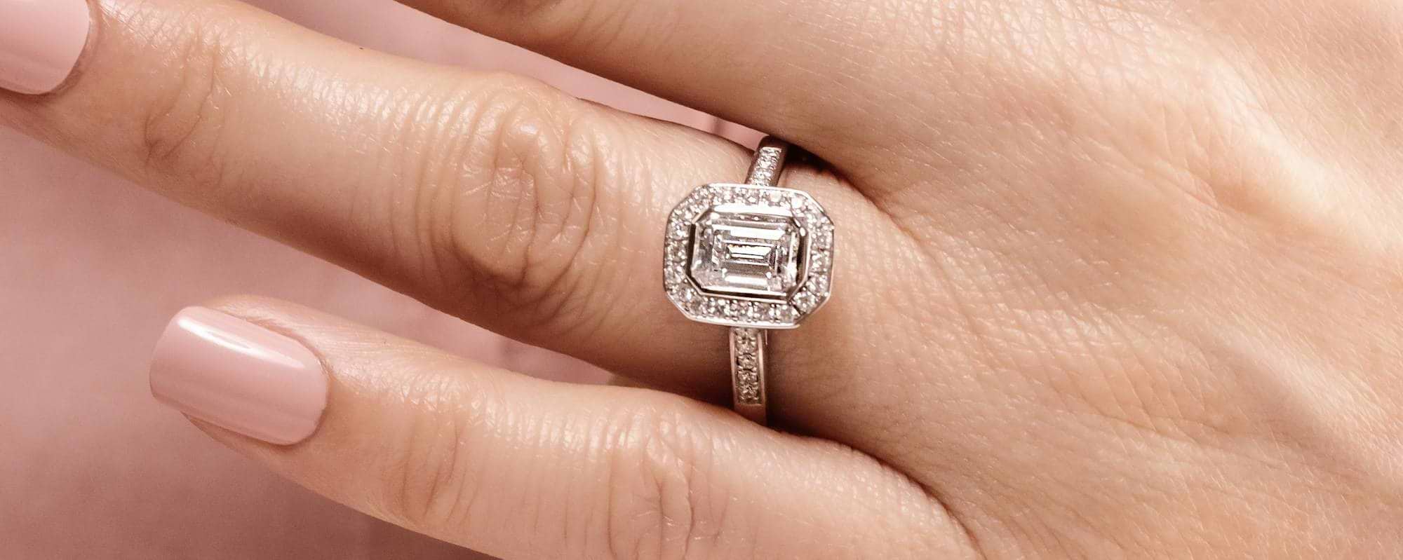 Top 10 Stunning Heirloom Engagement Rings