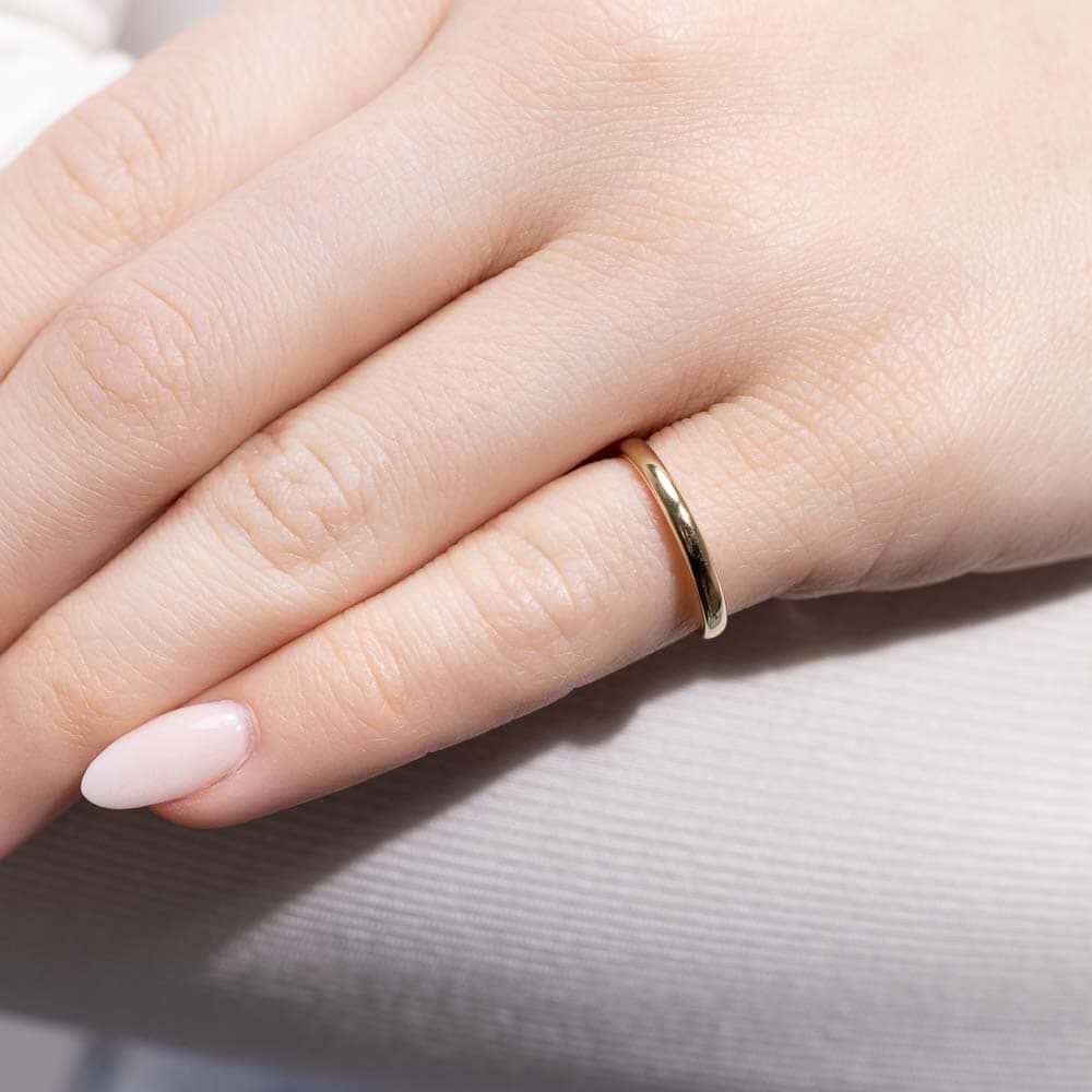 Shown in 14K Yellow Gold|plain metal band in 14k yellow gold