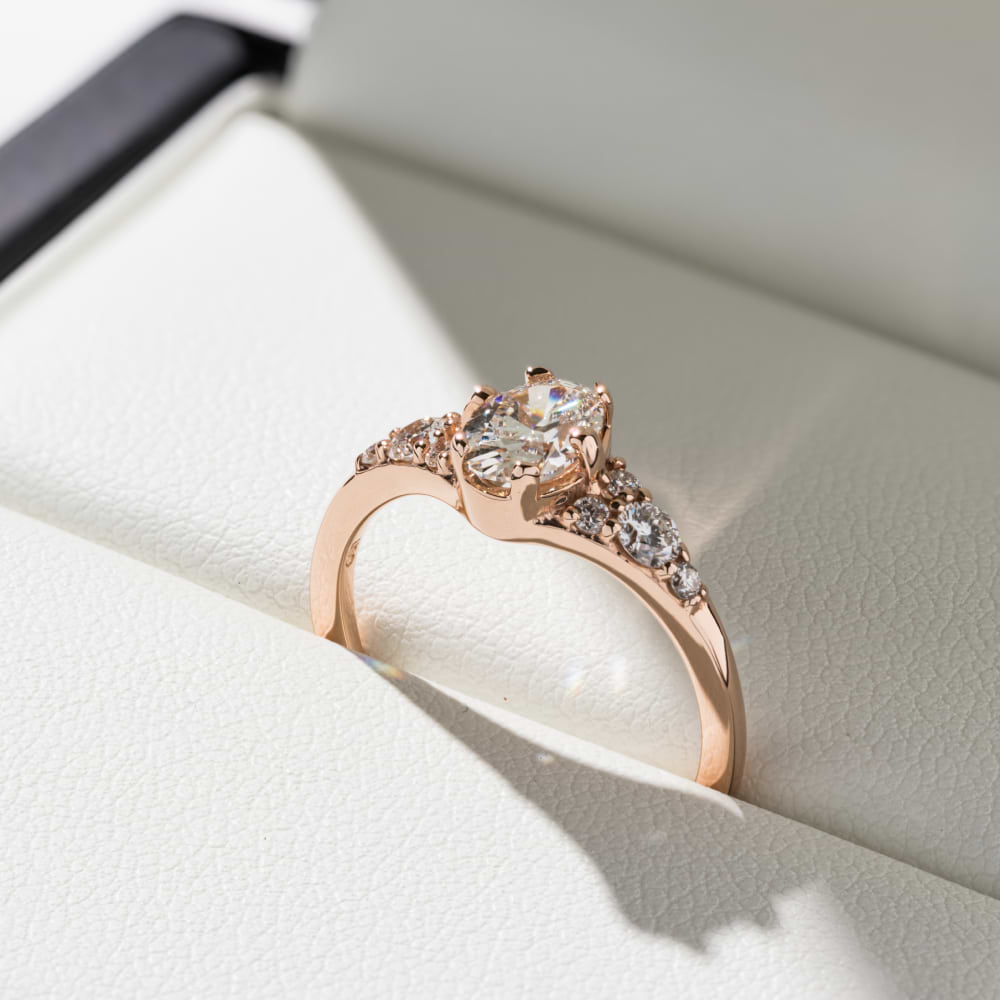 Why Choose MiaDonna for your Engagement Ring