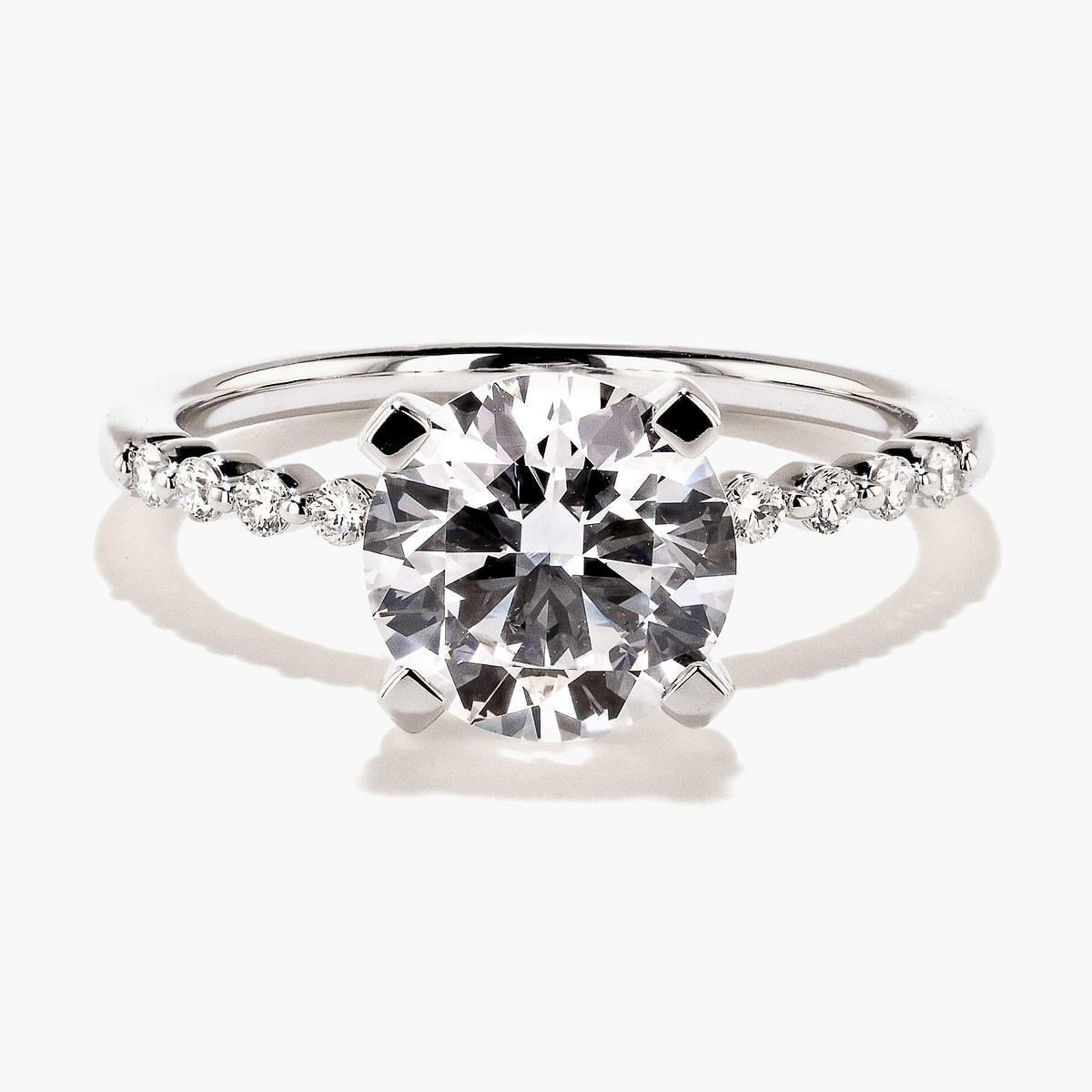 Willow Engagement Ring - Round Cut 2.00ct Lab Grown Diamond (RTS)