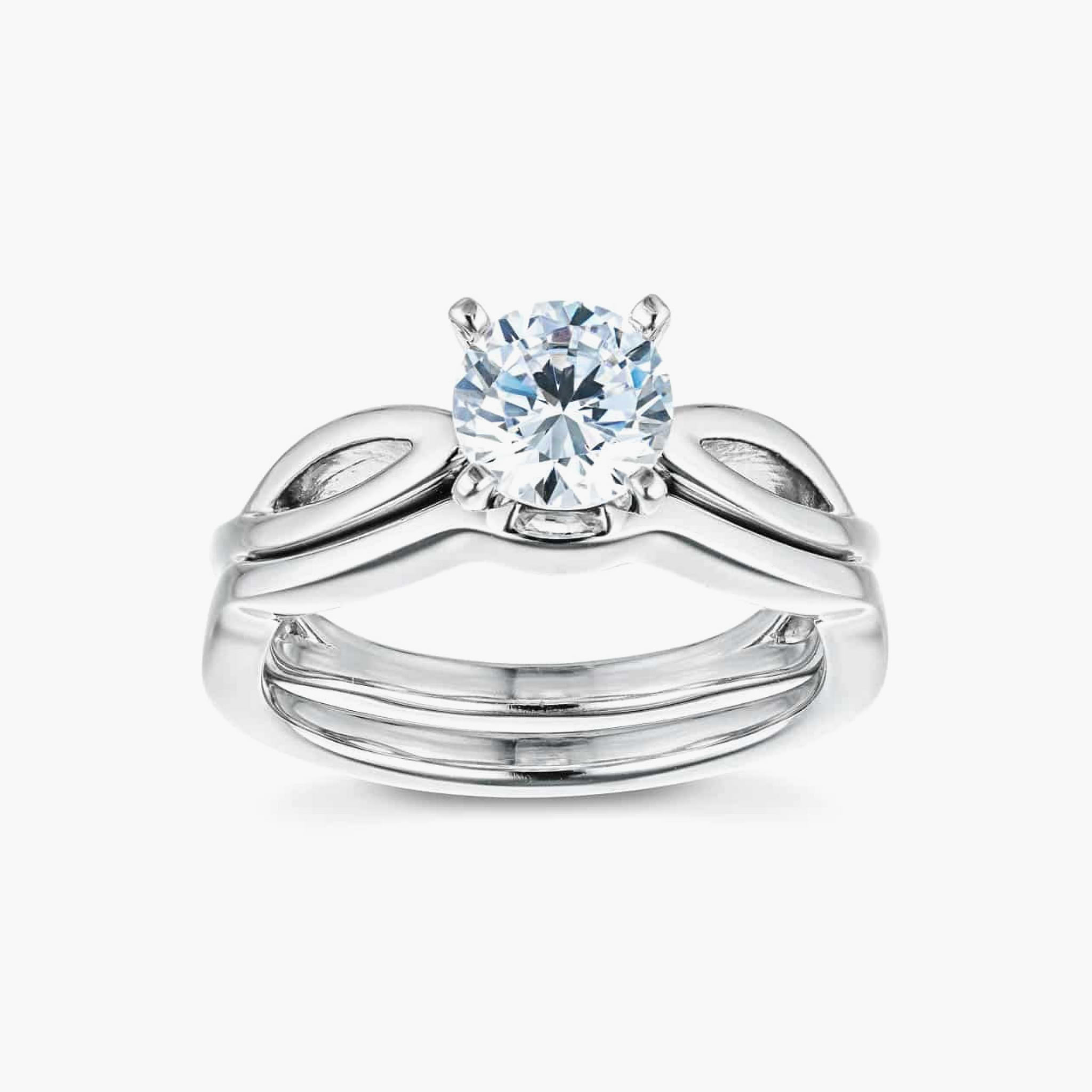 Karina Wedding Ring Set