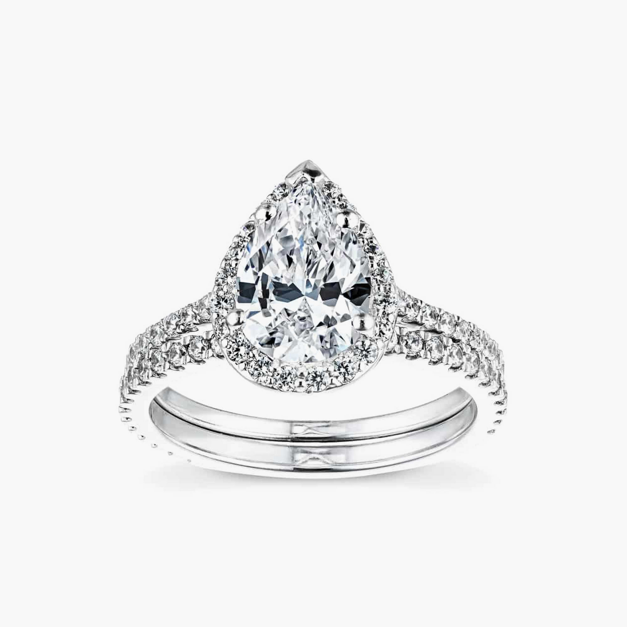 Zoey Lab Grown Diamond Halo Shared Prong Wedding Set