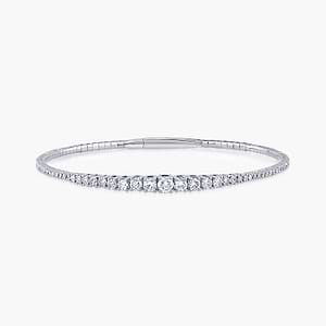 round-diamond-graduated-