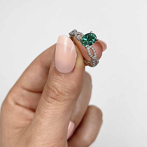  allure engagement ring lab-grown emerald platinum