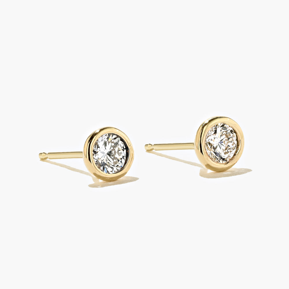 Shown here with 0.50ctw Round lab-grown diamonds in recycled 14K yellow gold. 