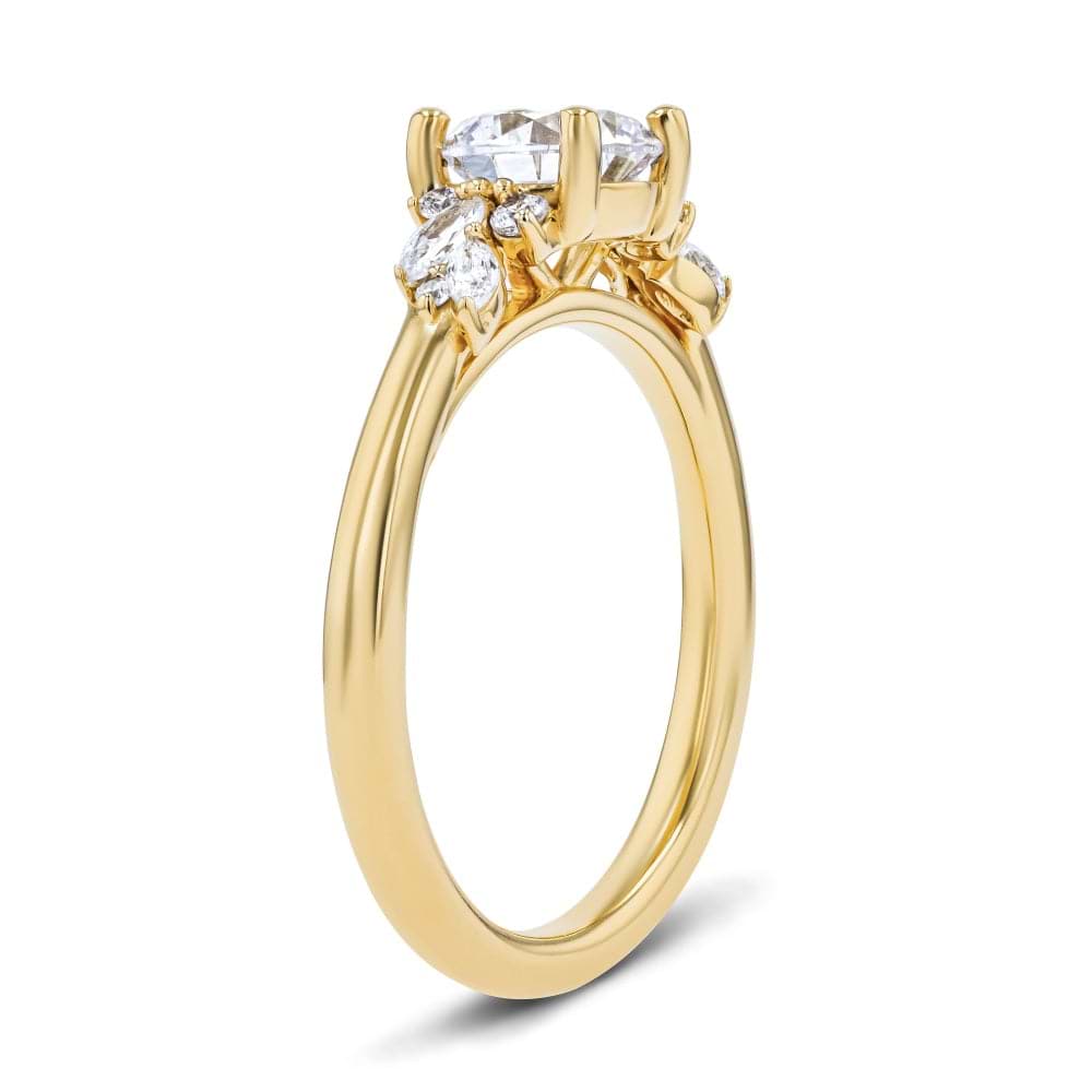 Shown here with a 1.0ct Round Cut Lab Grown Diamond center stone in 14K Yellow Gold