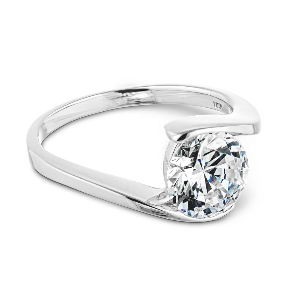 Moissanite - Daci Solitaire Engagement Ring